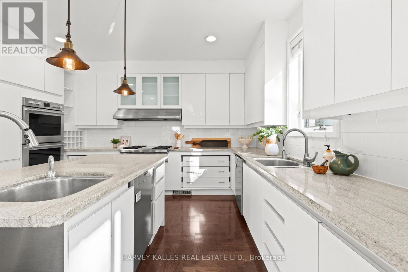 111 LAURELCREST AVENUE