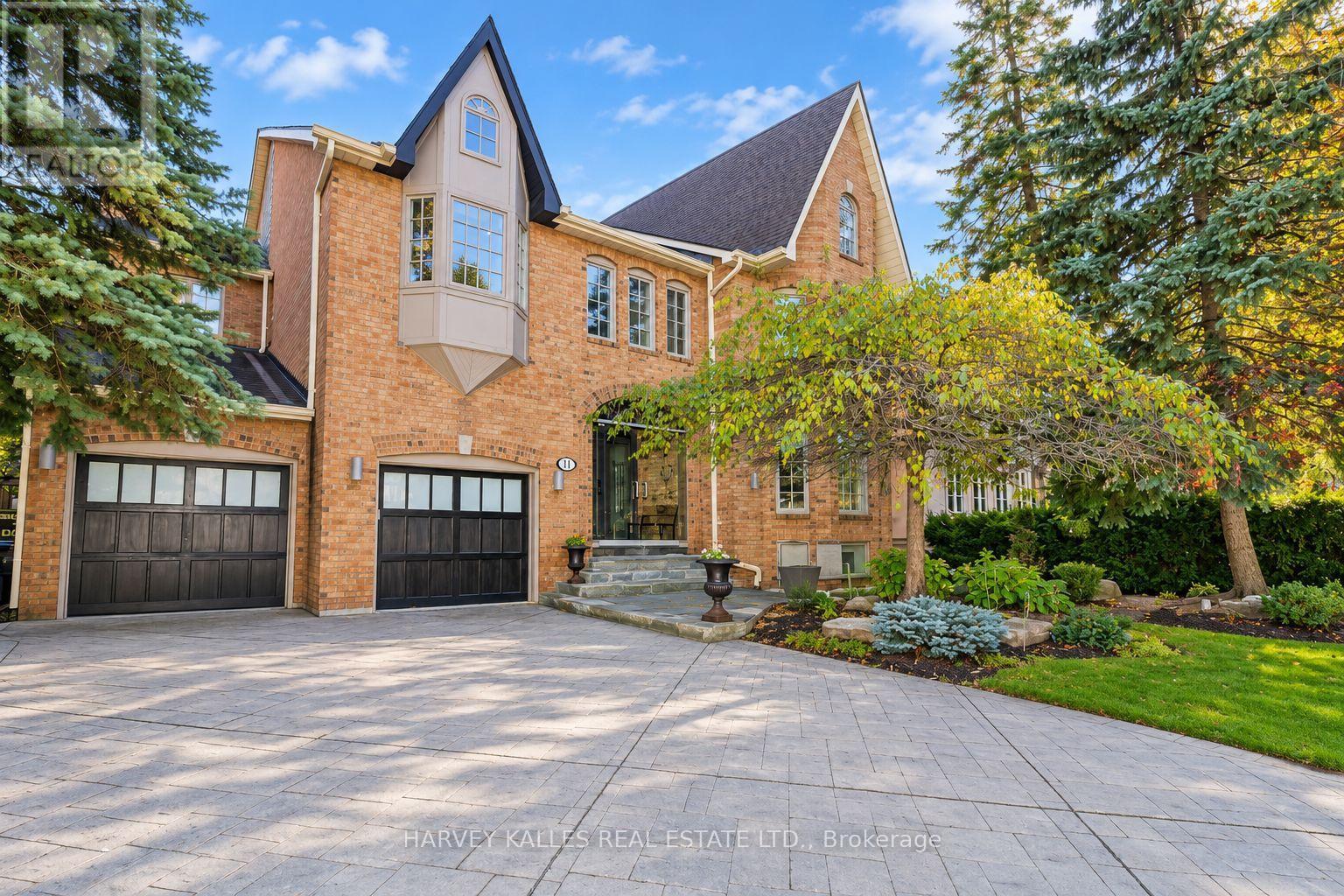 11 YORK ROAD