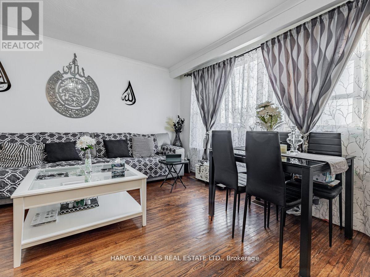 561-563 DANFORTH ROAD