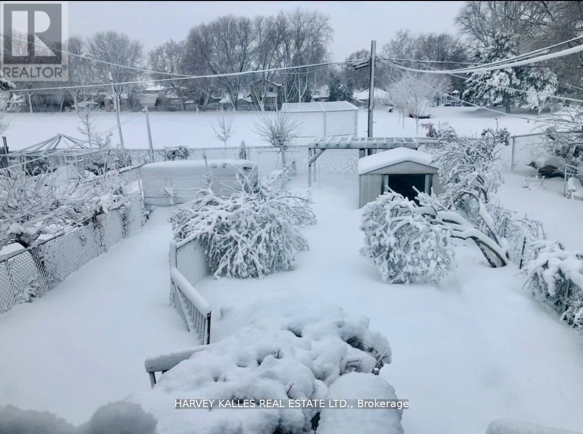 ROOM - 26 LEYTON AVENUE