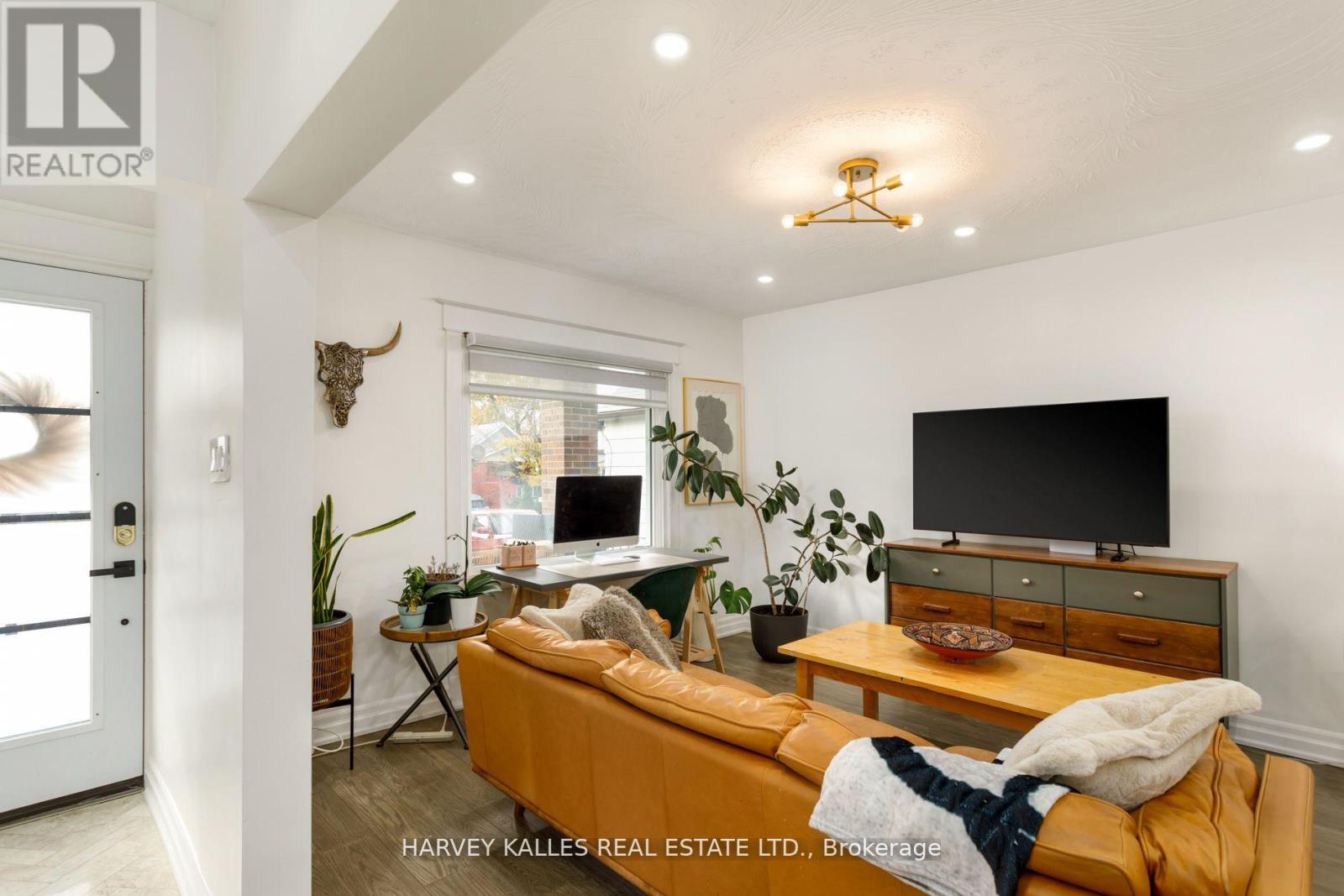 139 KING EDWARD AVENUE