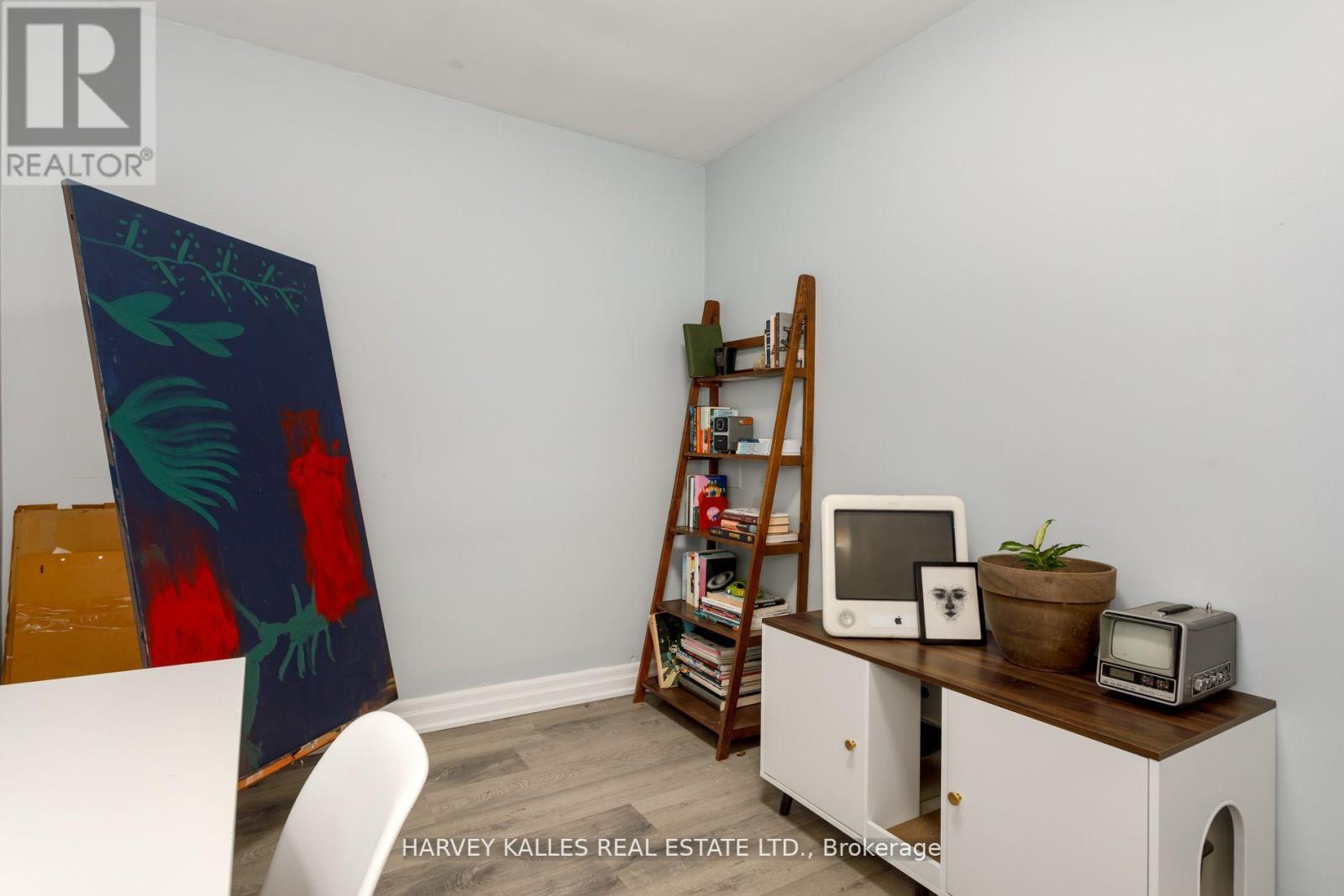 139 KING EDWARD AVENUE