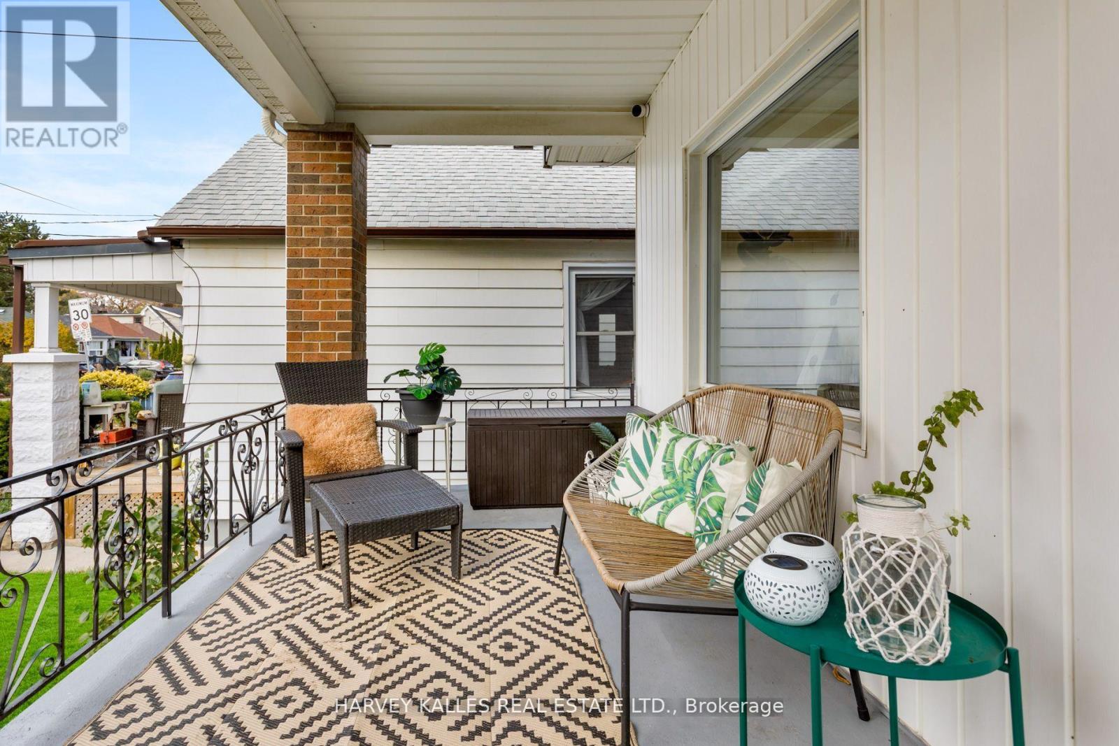 139 KING EDWARD AVENUE