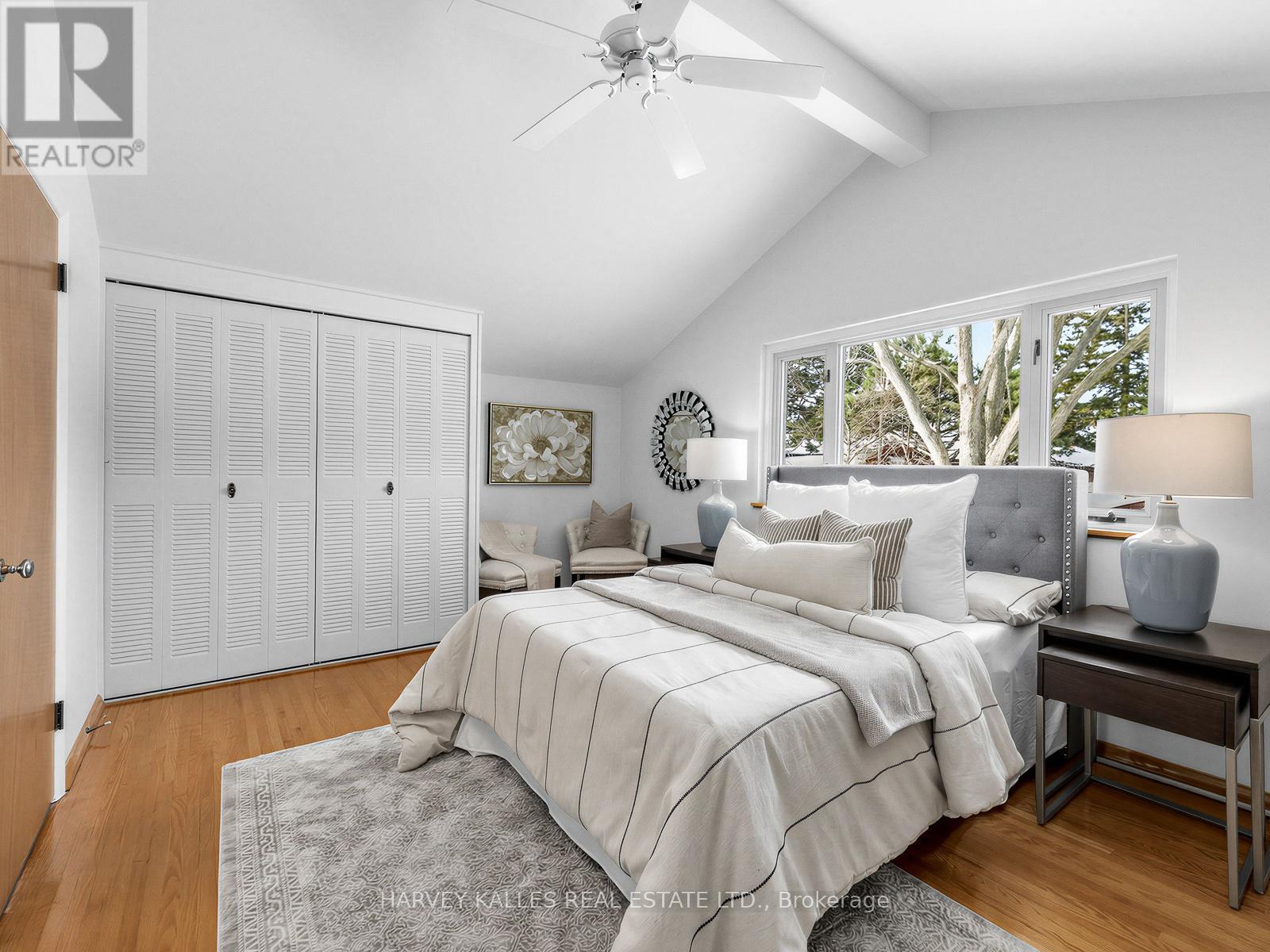 12 LADYSBRIDGE DRIVE