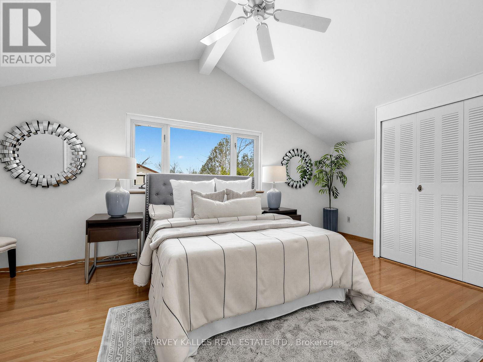 12 LADYSBRIDGE DRIVE