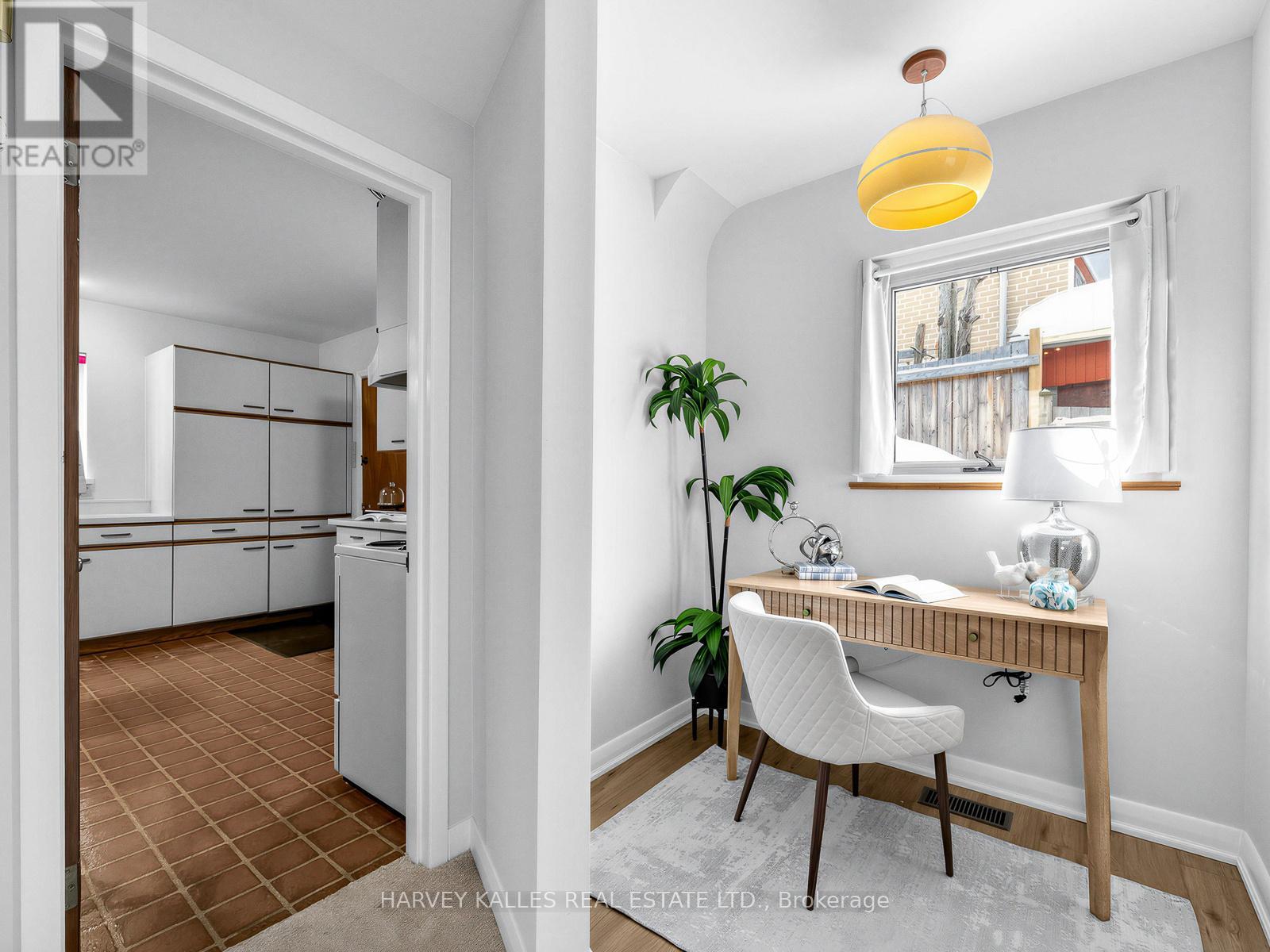 12 LADYSBRIDGE DRIVE