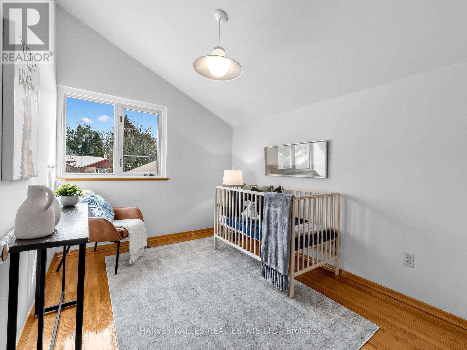 12 LADYSBRIDGE DRIVE