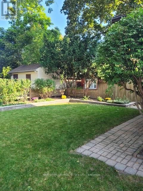 12 LADYSBRIDGE DRIVE