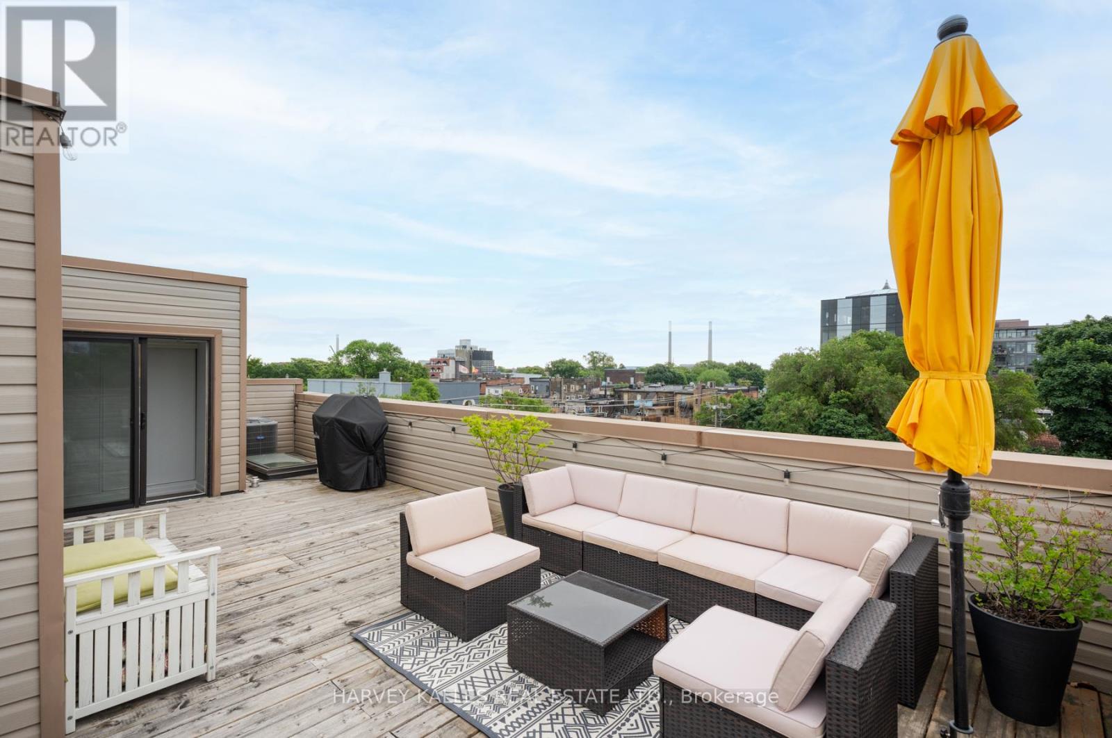 45 - 140 BROADVIEW AVENUE