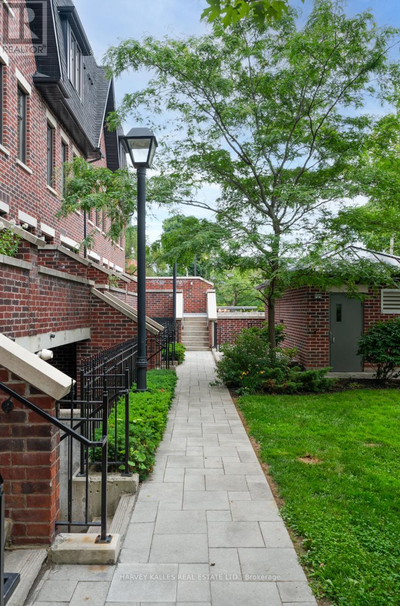 45 - 140 BROADVIEW AVENUE