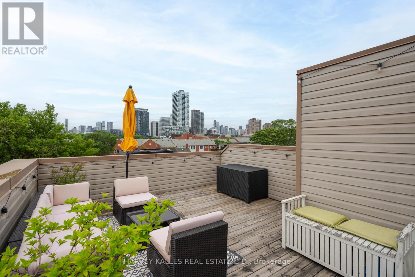 45 - 140 BROADVIEW AVENUE