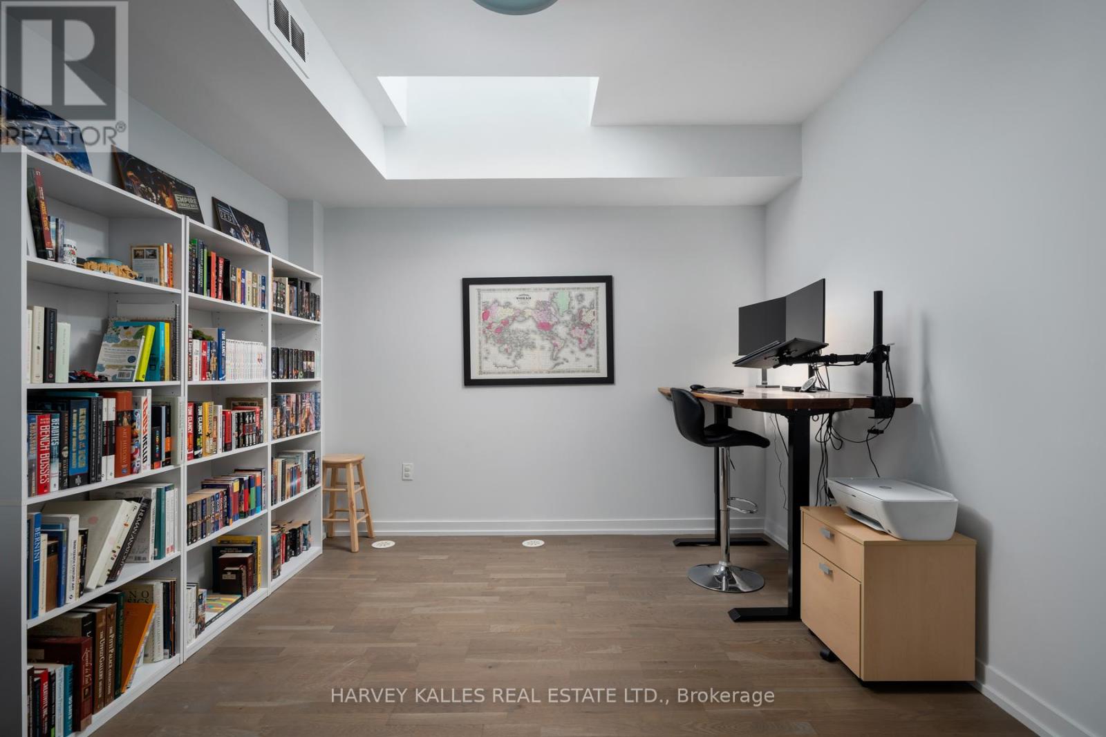 45 - 140 BROADVIEW AVENUE