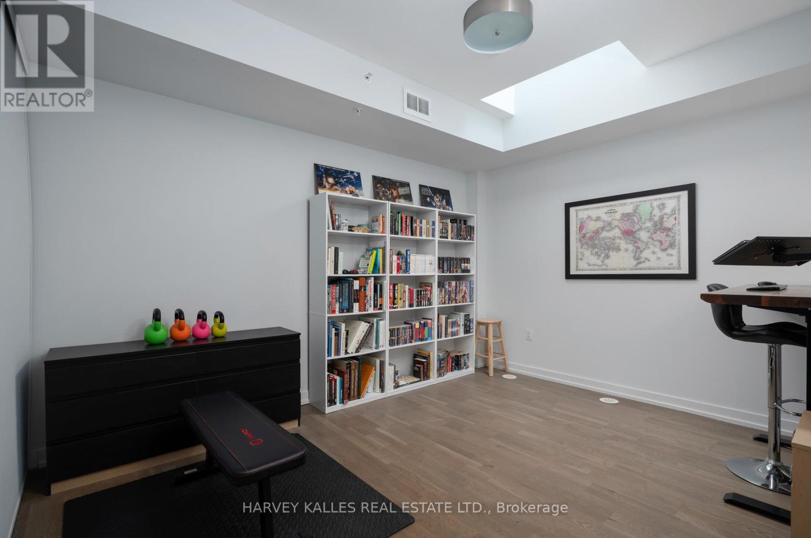 45 - 140 BROADVIEW AVENUE