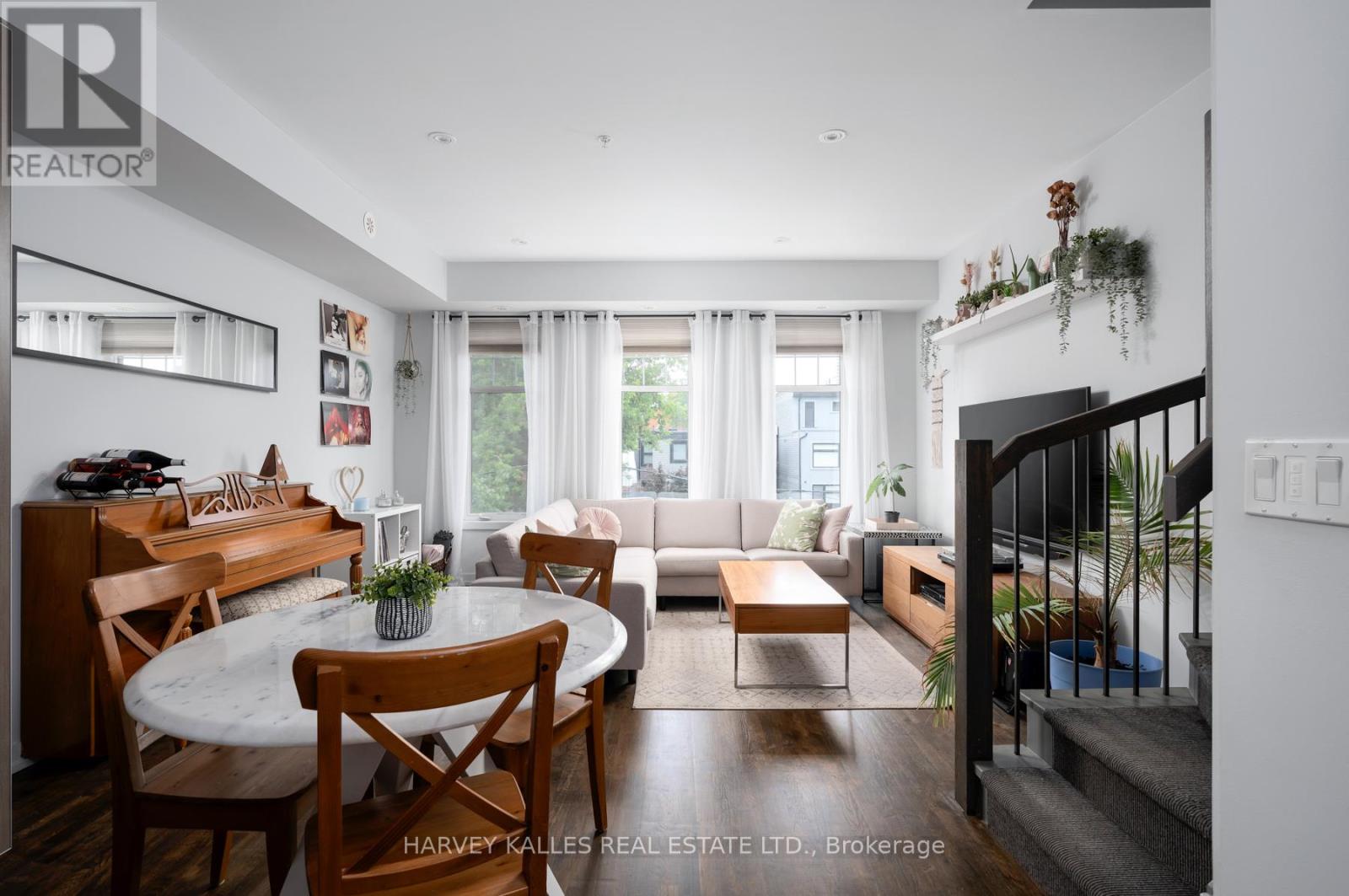 45 - 140 BROADVIEW AVENUE