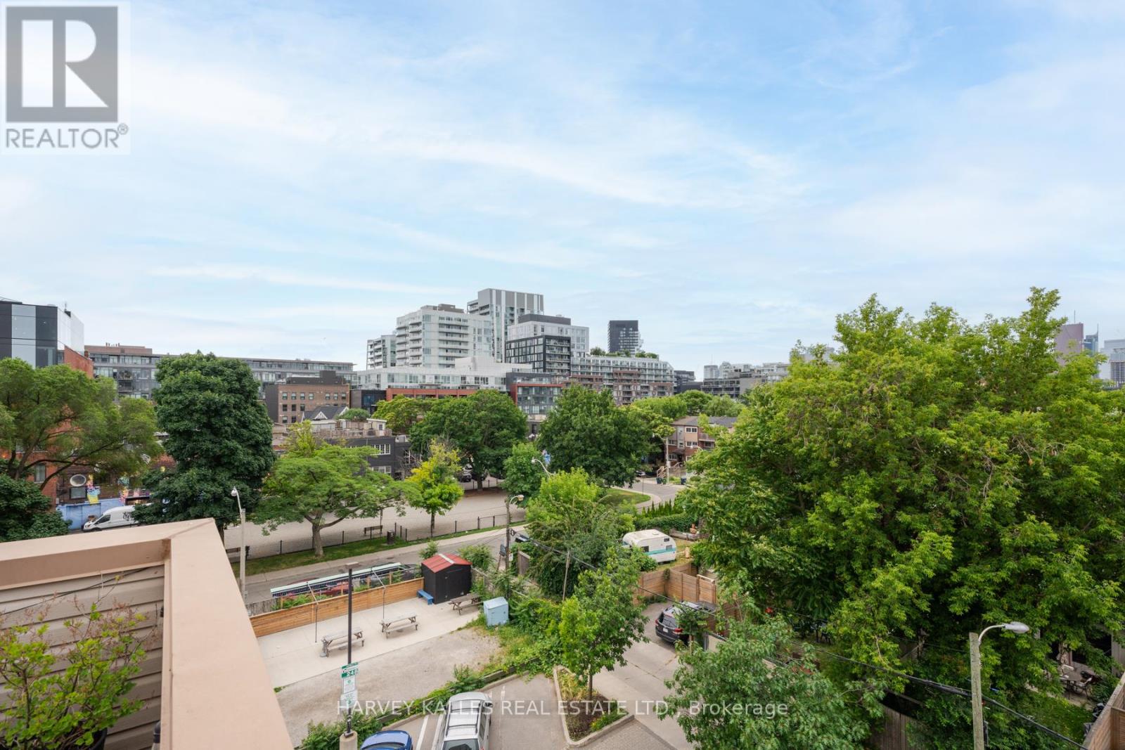 45 - 140 BROADVIEW AVENUE