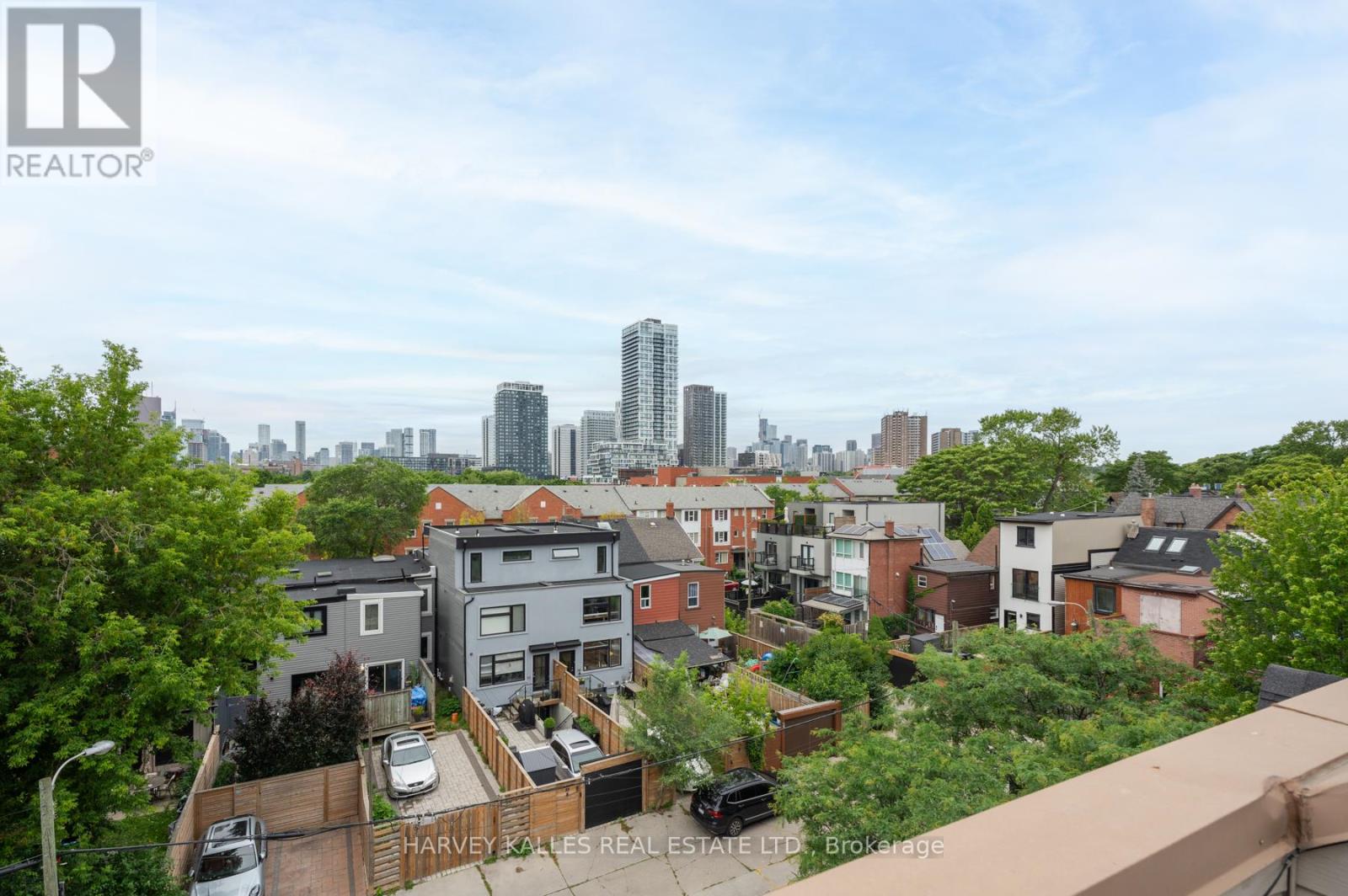 45 - 140 BROADVIEW AVENUE