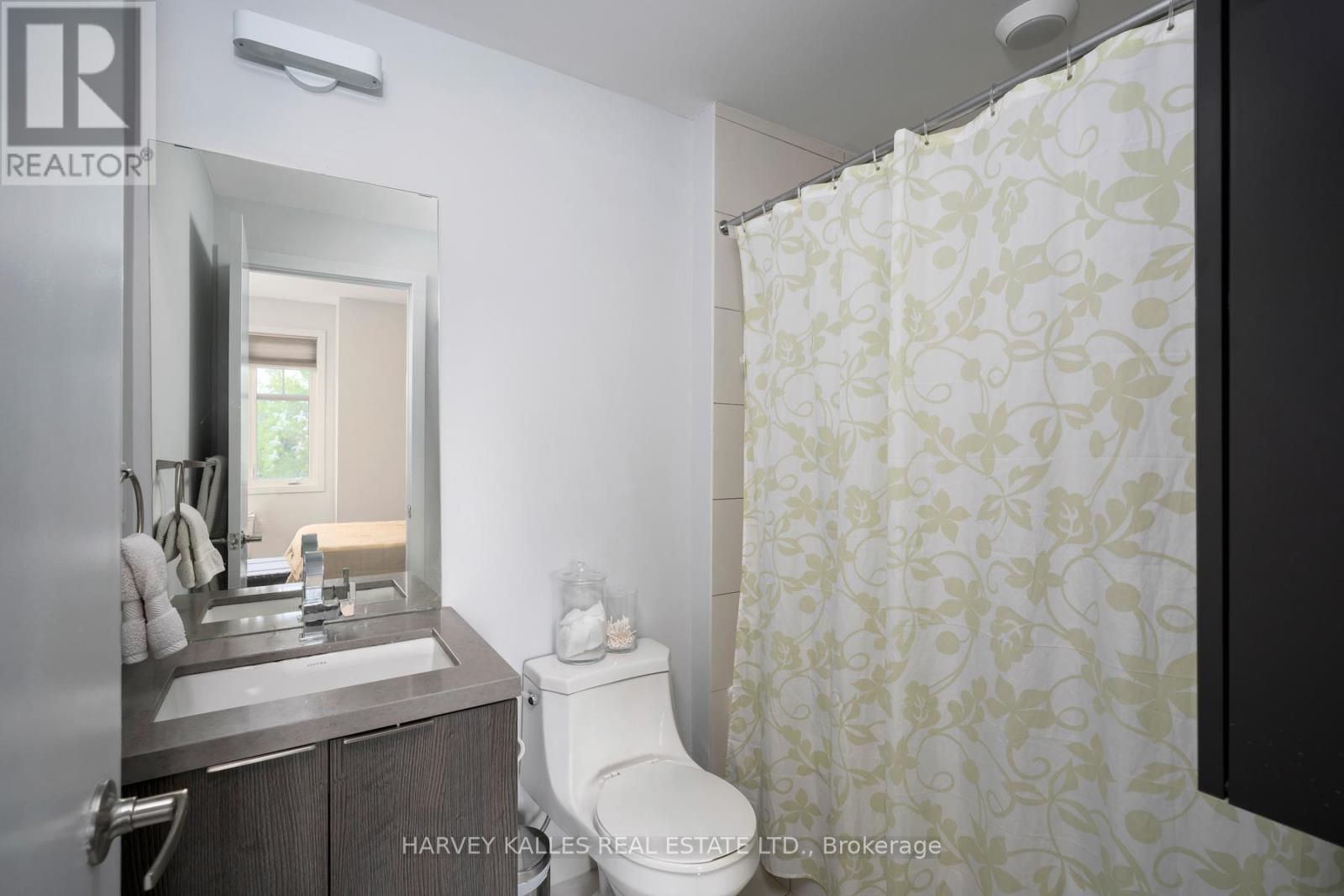 45 - 140 BROADVIEW AVENUE