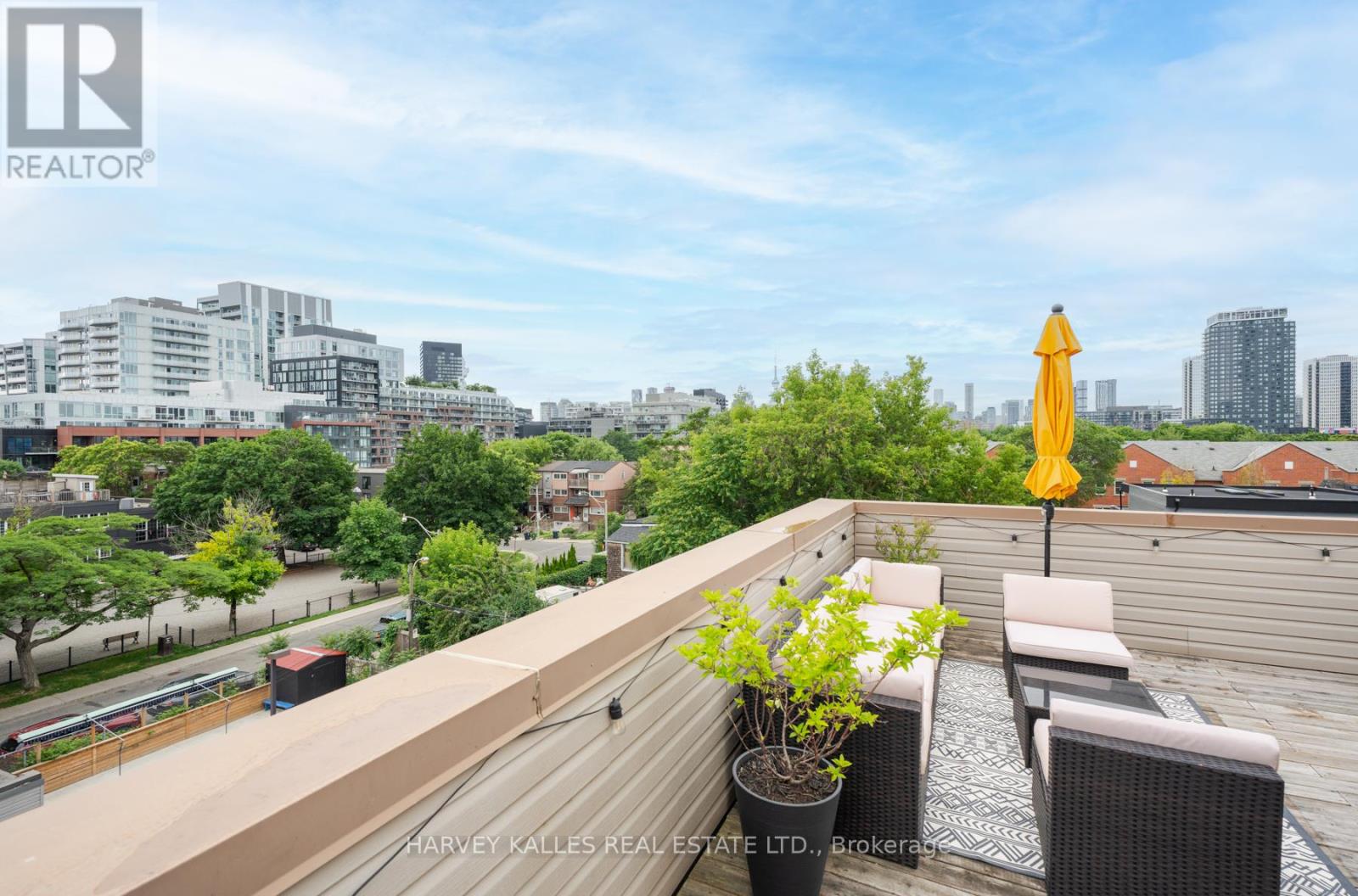 45 - 140 BROADVIEW AVENUE