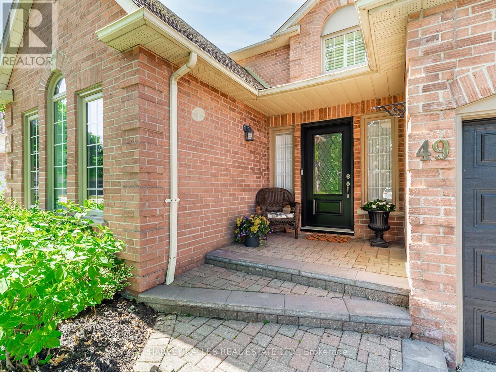 49 ROTHEAN DRIVE