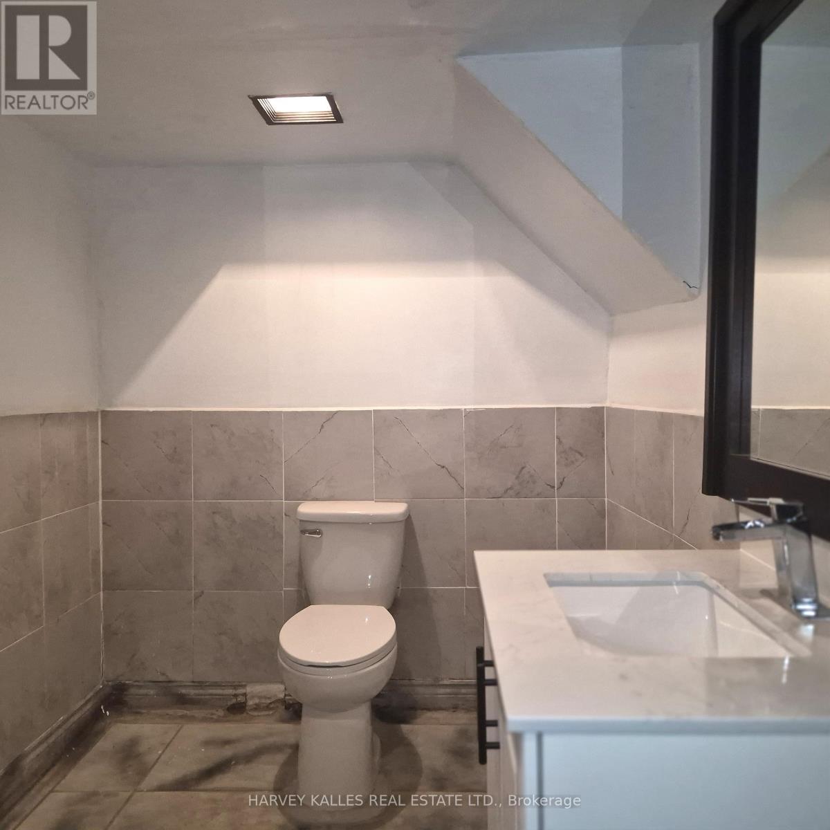 1175 VICTORIA PARK AVENUE