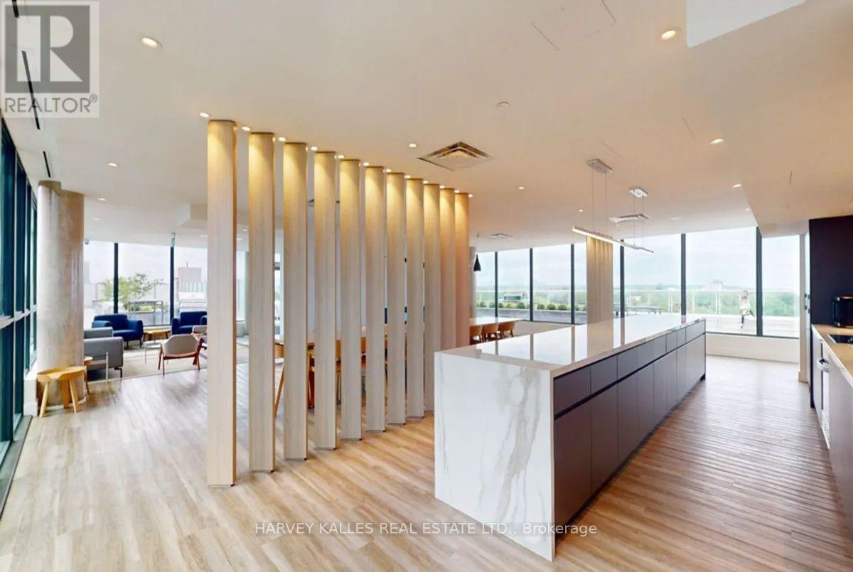 541 - 150 LOGAN AVENUE