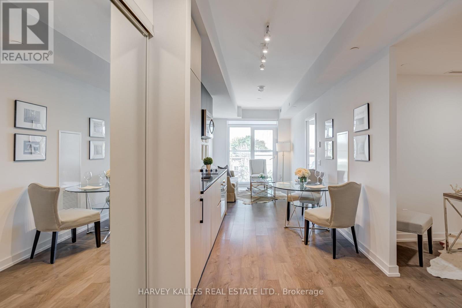 541 - 150 LOGAN AVENUE