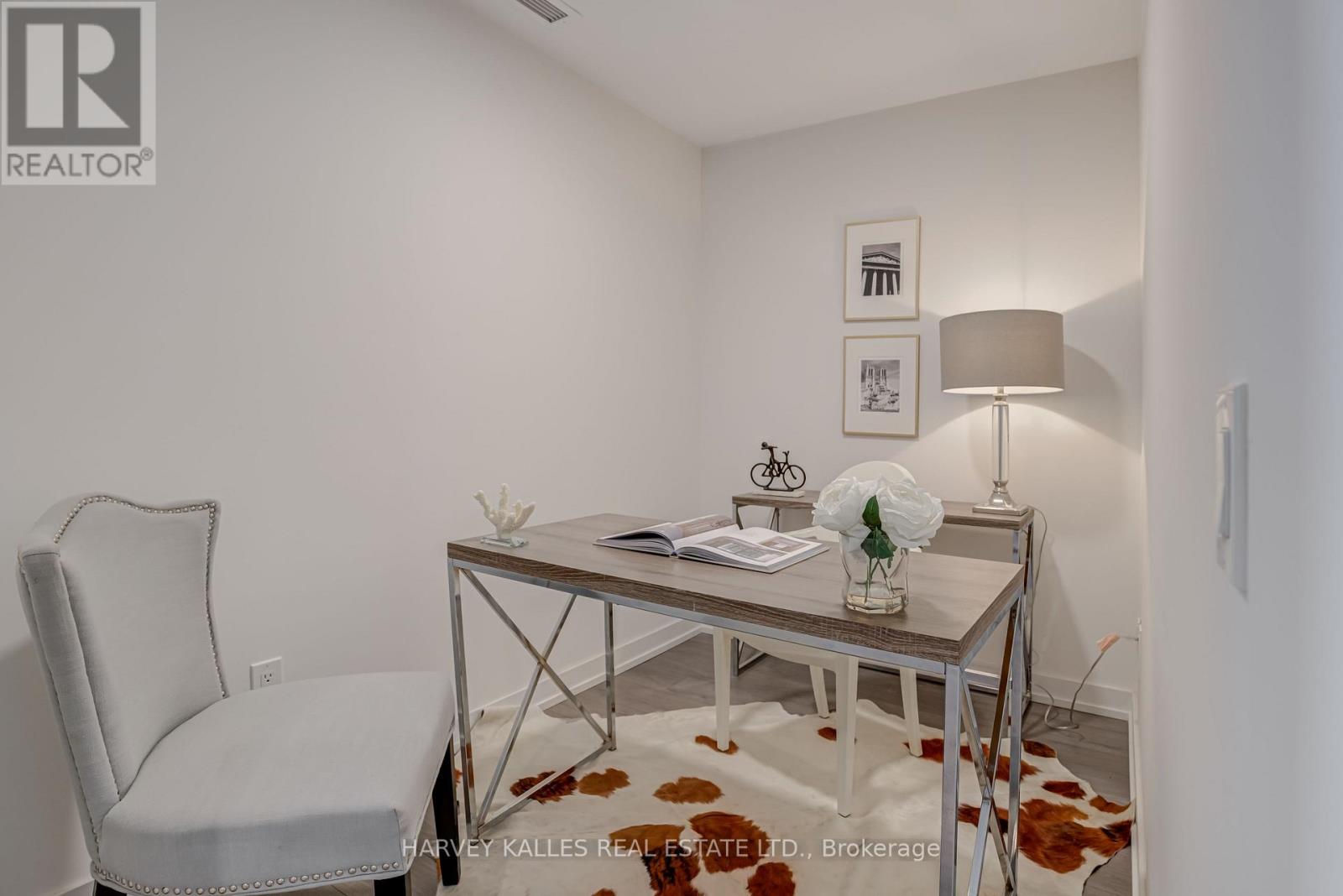 541 - 150 LOGAN AVENUE