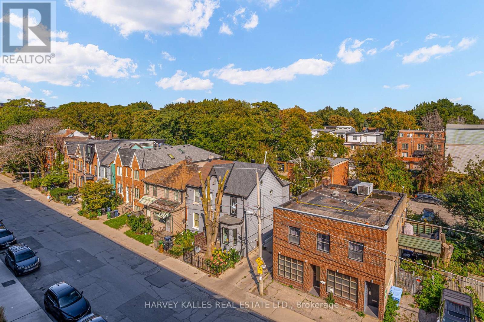 541 - 150 LOGAN AVENUE