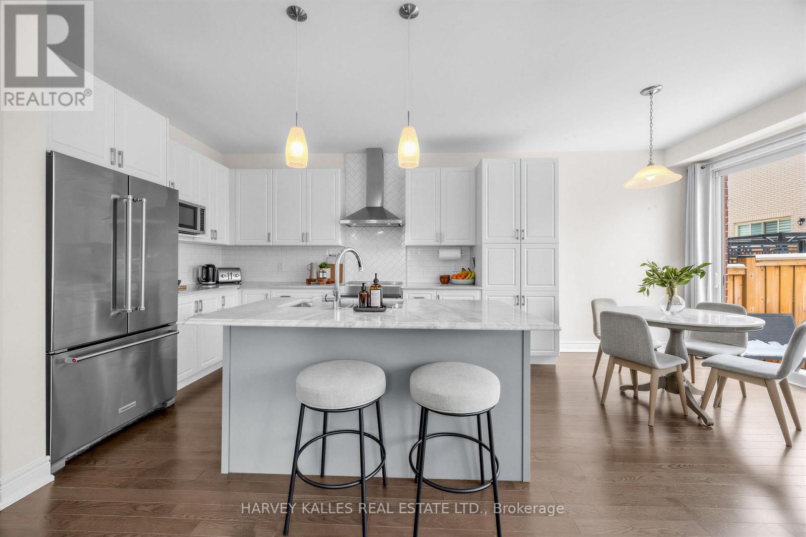 1002 KINGPEAK CRESCENT