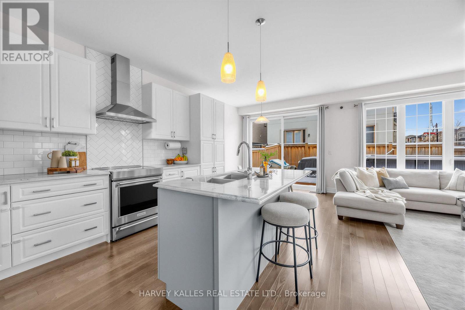 1002 KINGPEAK CRESCENT