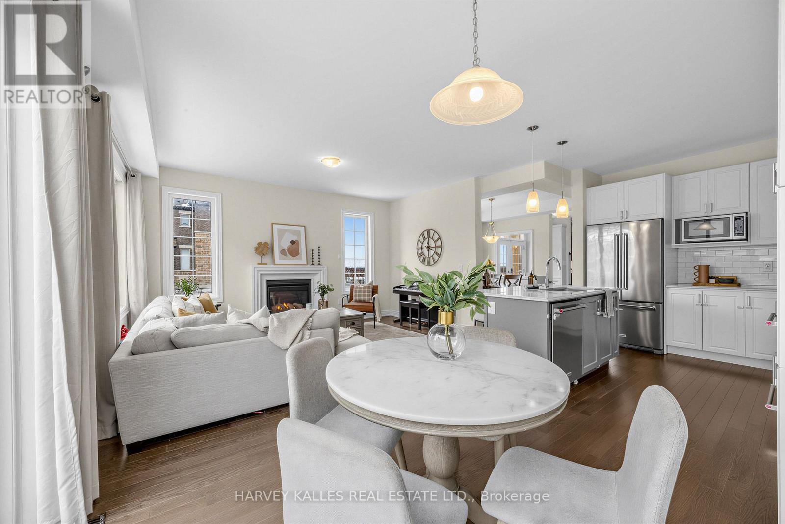 1002 KINGPEAK CRESCENT