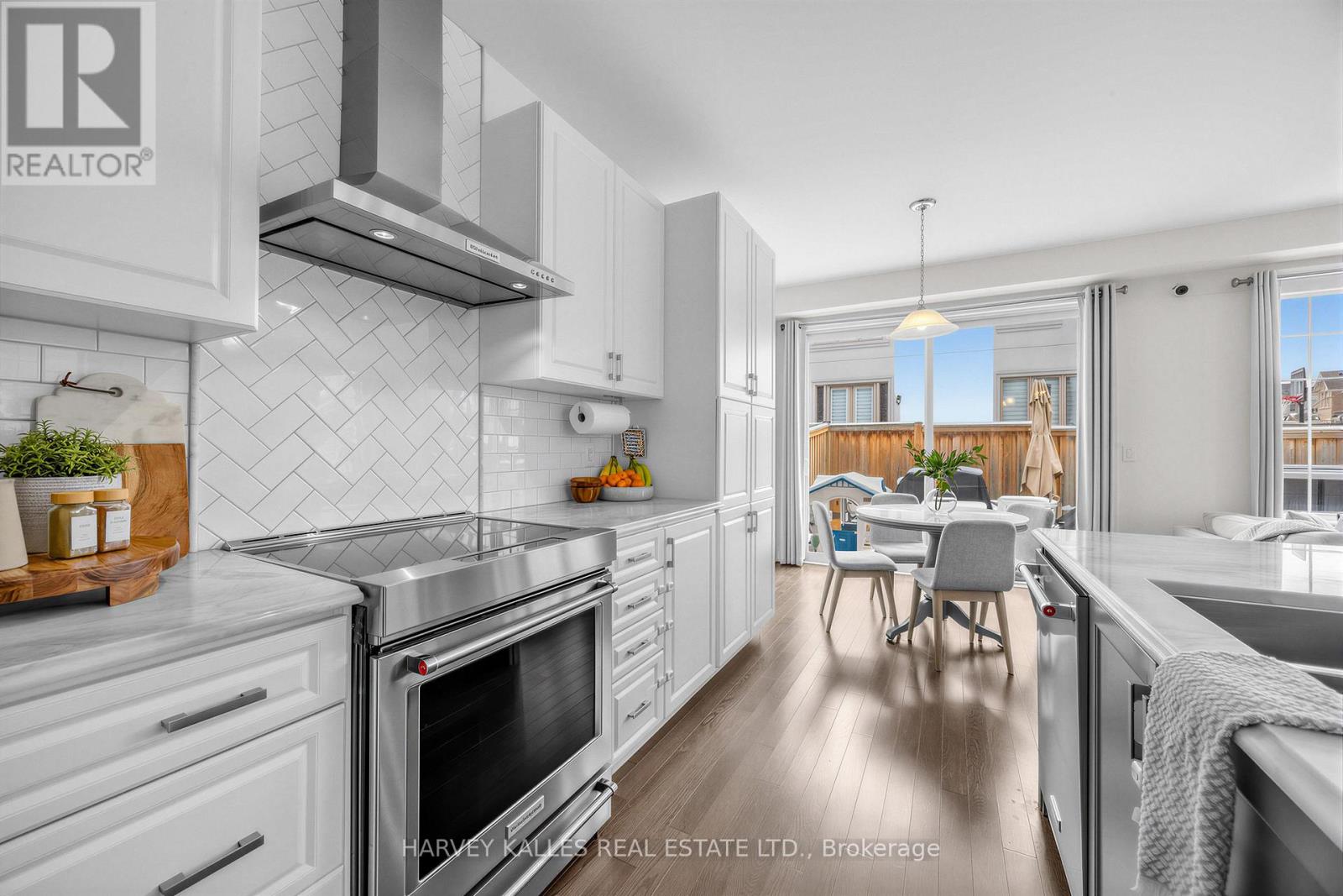 1002 KINGPEAK CRESCENT