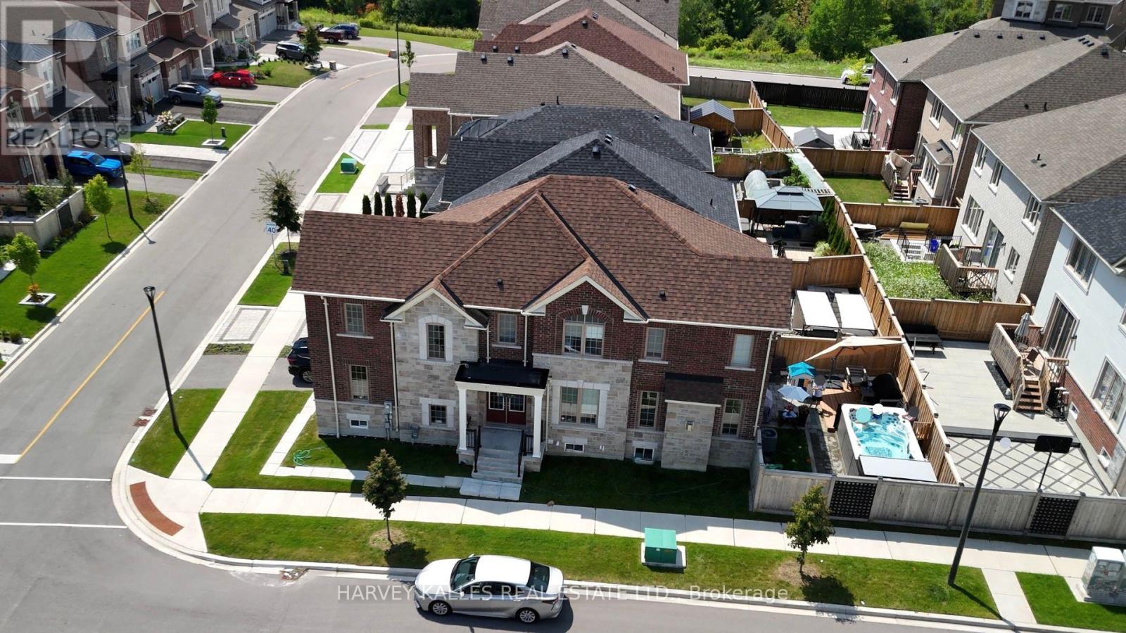 1002 KINGPEAK CRESCENT