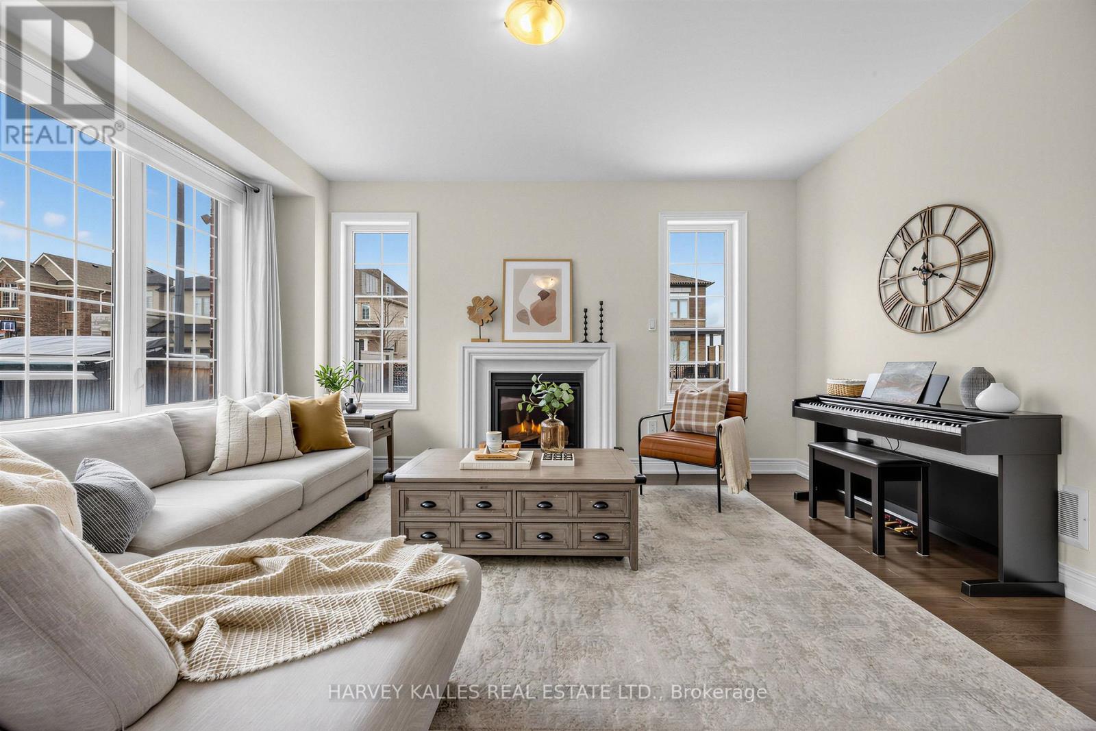 1002 KINGPEAK CRESCENT