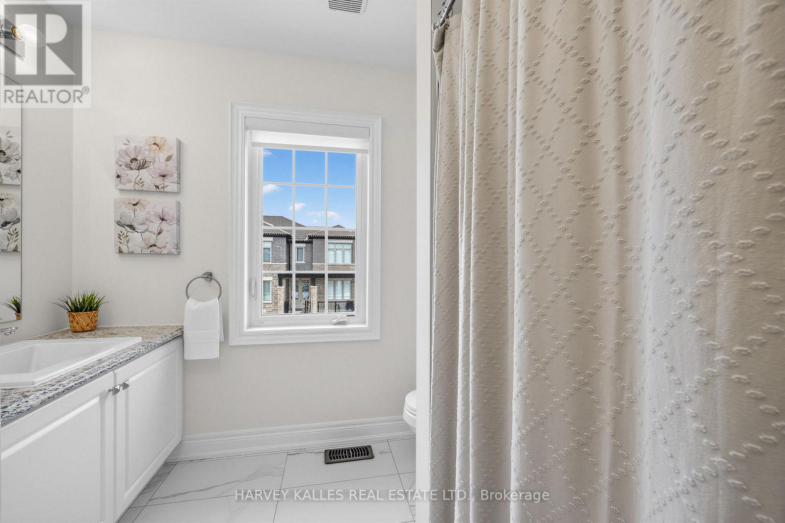 1002 KINGPEAK CRESCENT