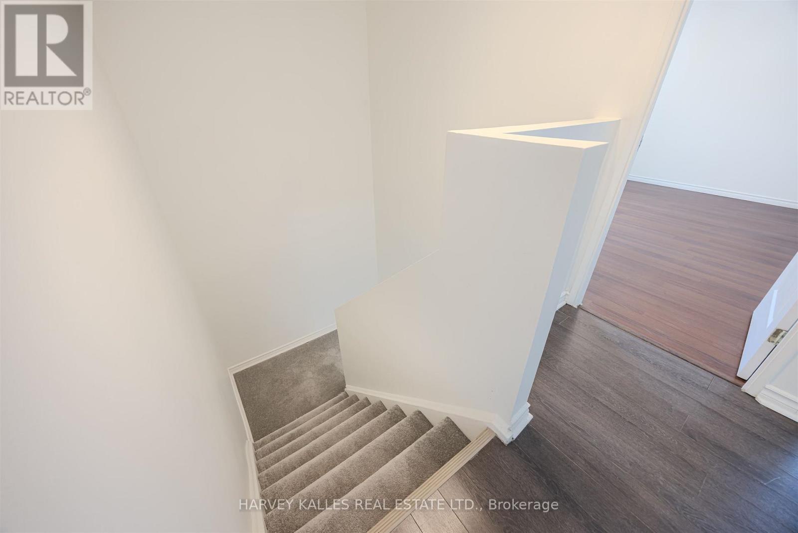 82 - 321 BLACKTHORN STREET