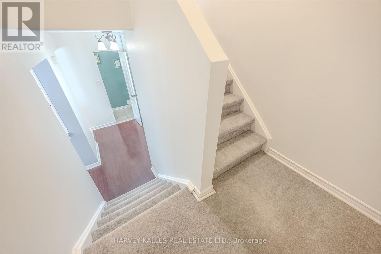 82 - 321 BLACKTHORN STREET