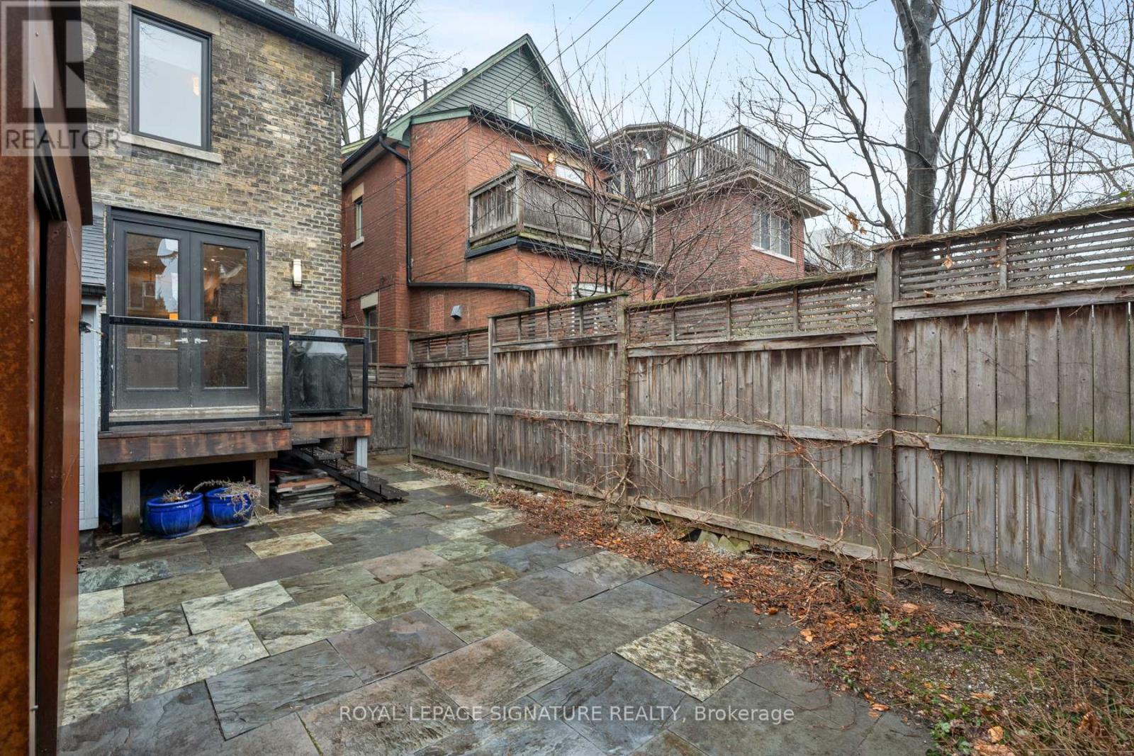 77 DEARBOURNE AVENUE