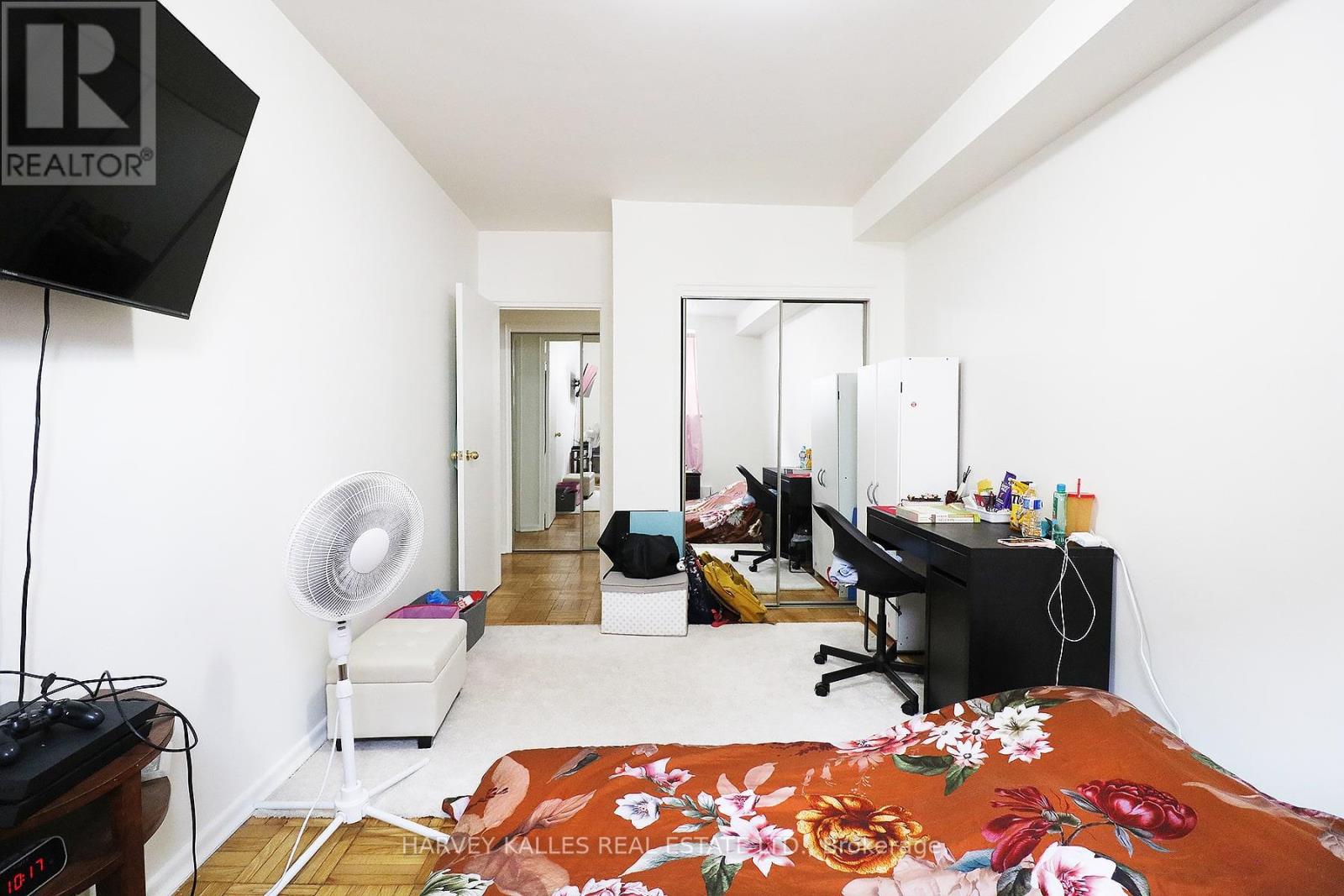 308 - 1751 VICTORIA PK AVENUE