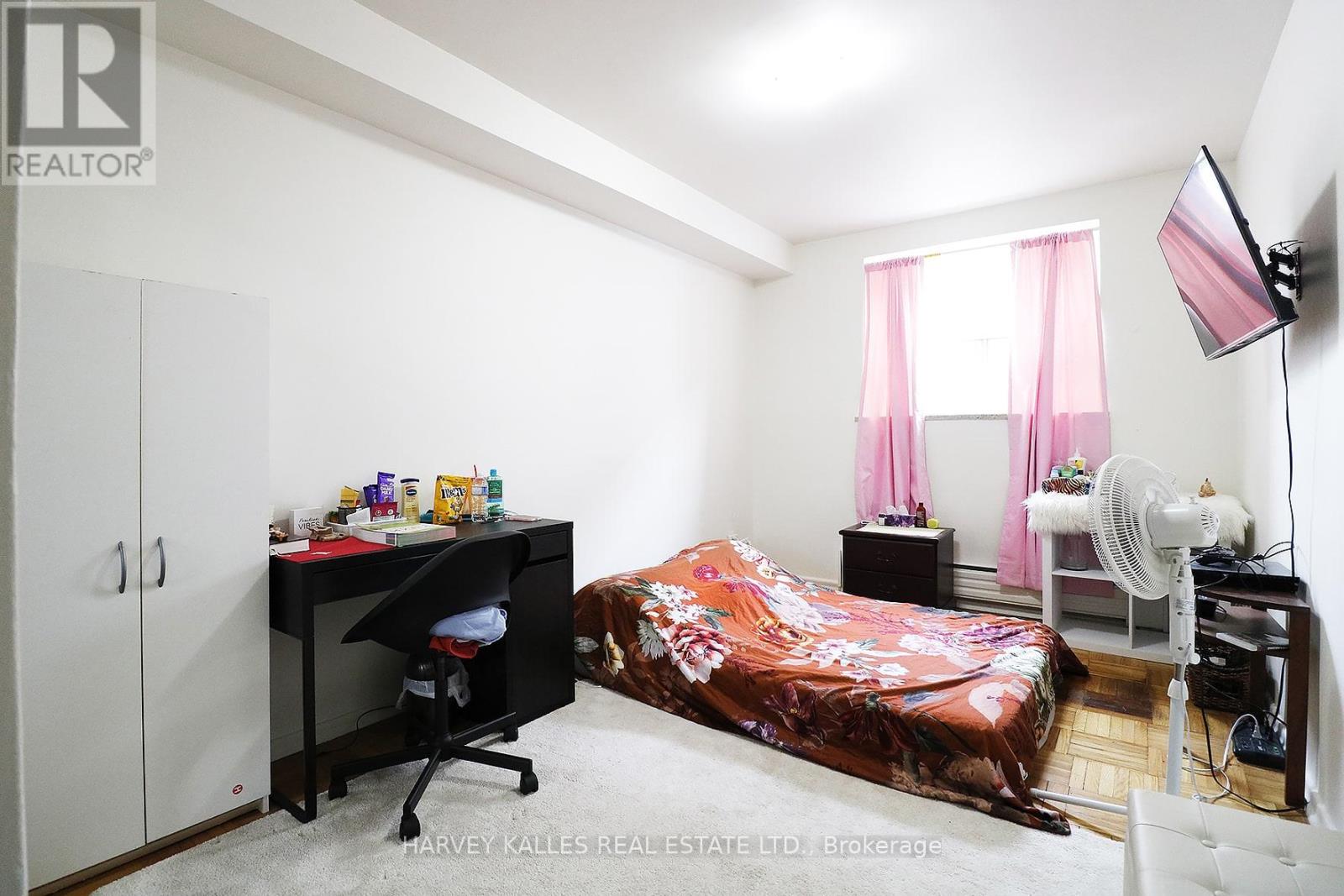 308 - 1751 VICTORIA PK AVENUE