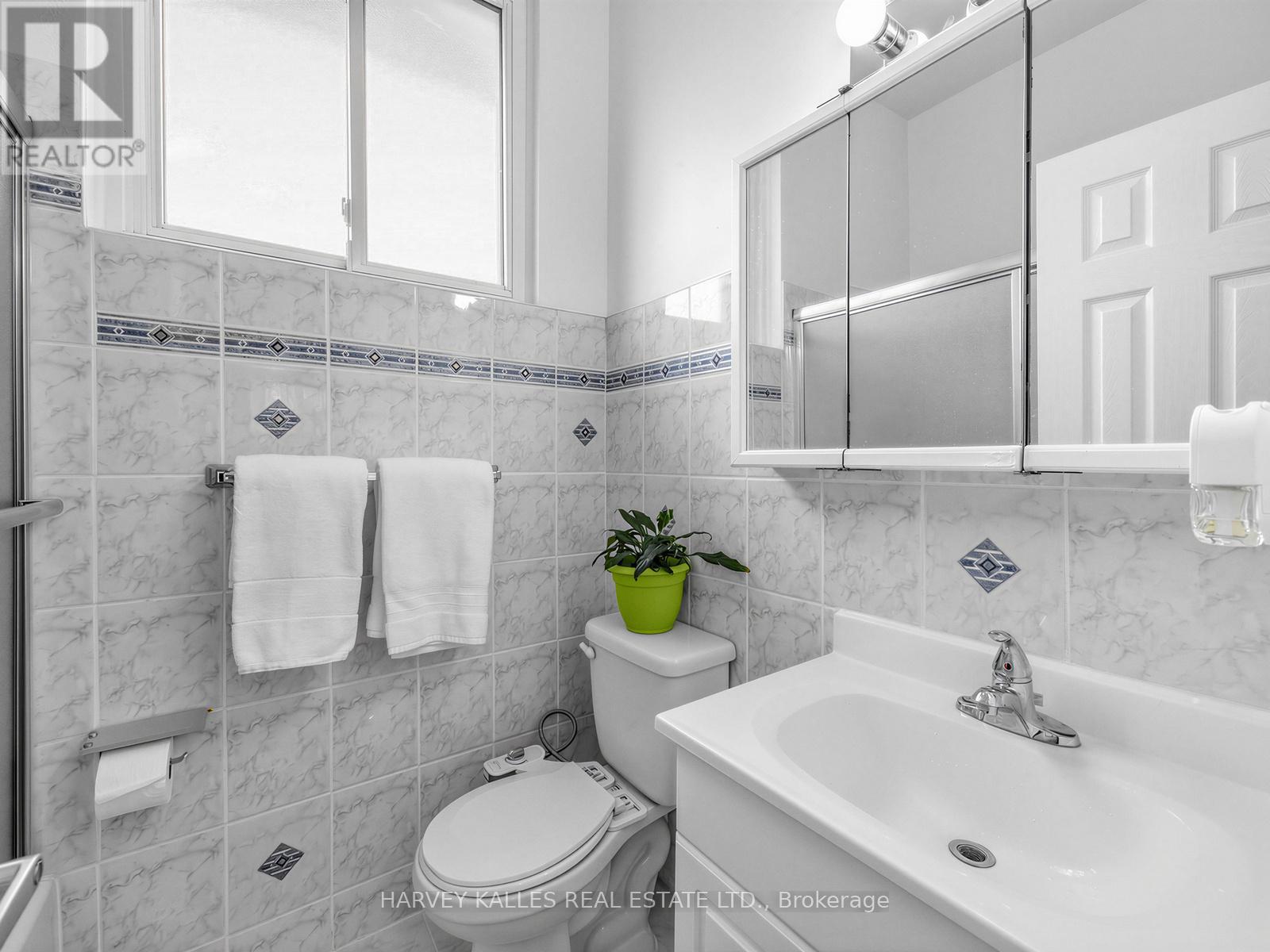 155 - 25 COLLINSGROVE ROAD