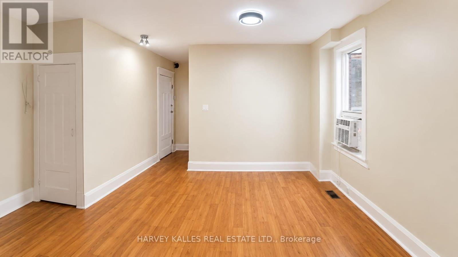 2ND FLR - 1355 DANFORTH AVENUE