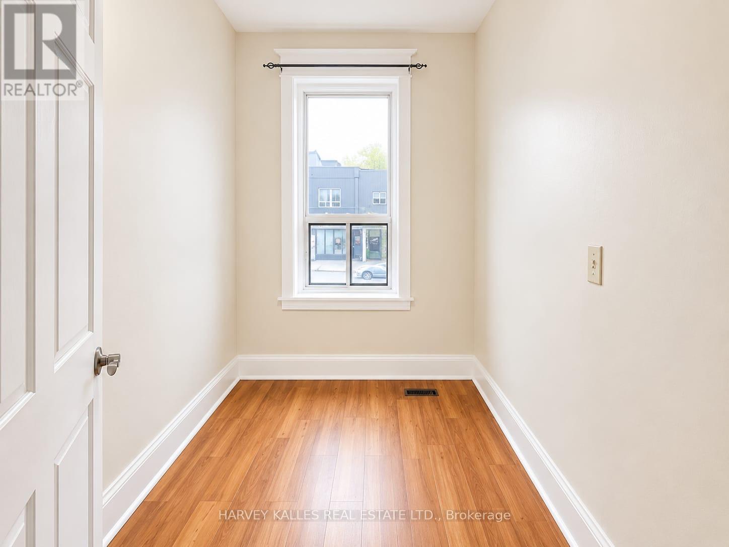 2ND FLR - 1355 DANFORTH AVENUE