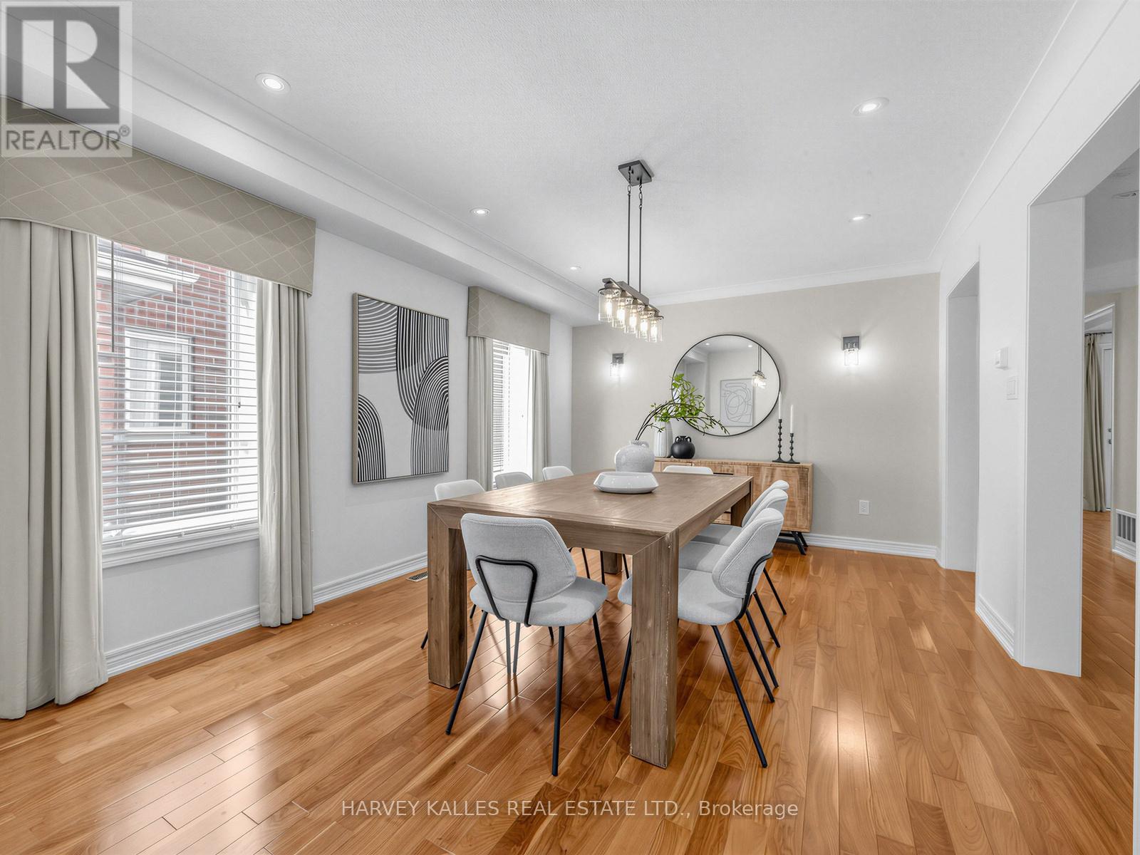 1636 GLENBOURNE DRIVE