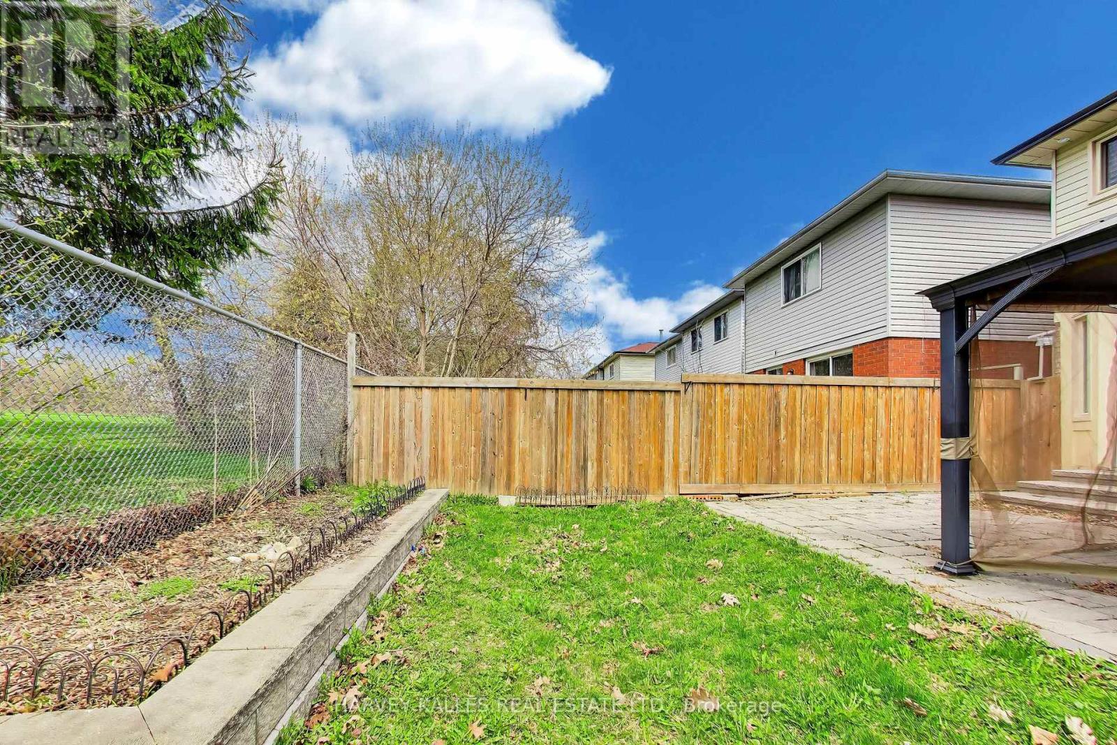 70 ANDONA CRESCENT