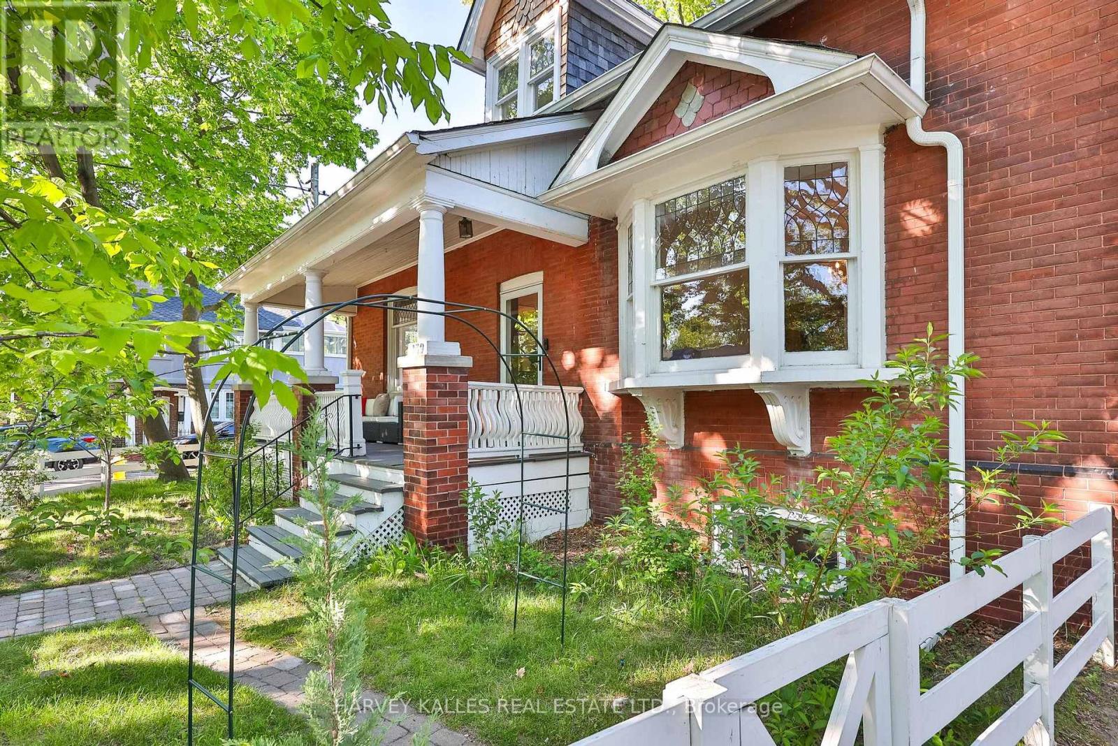 139 HAMMERSMITH AVENUE