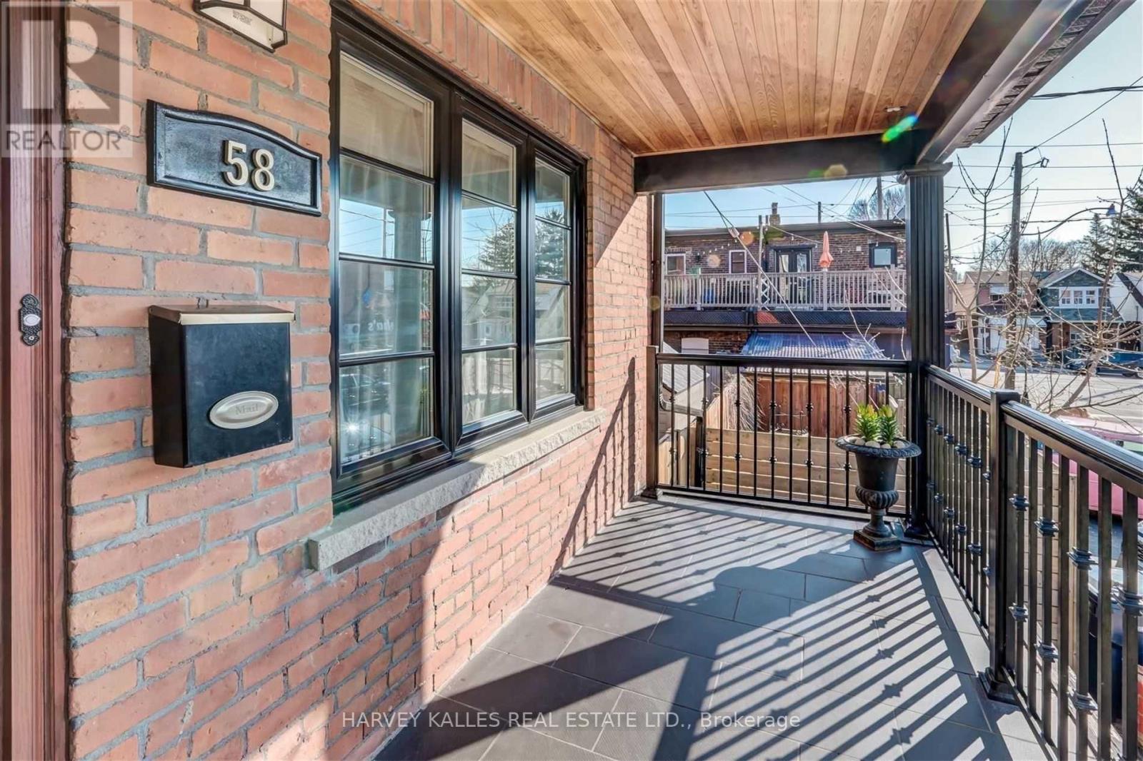 58 SANDFORD AVENUE