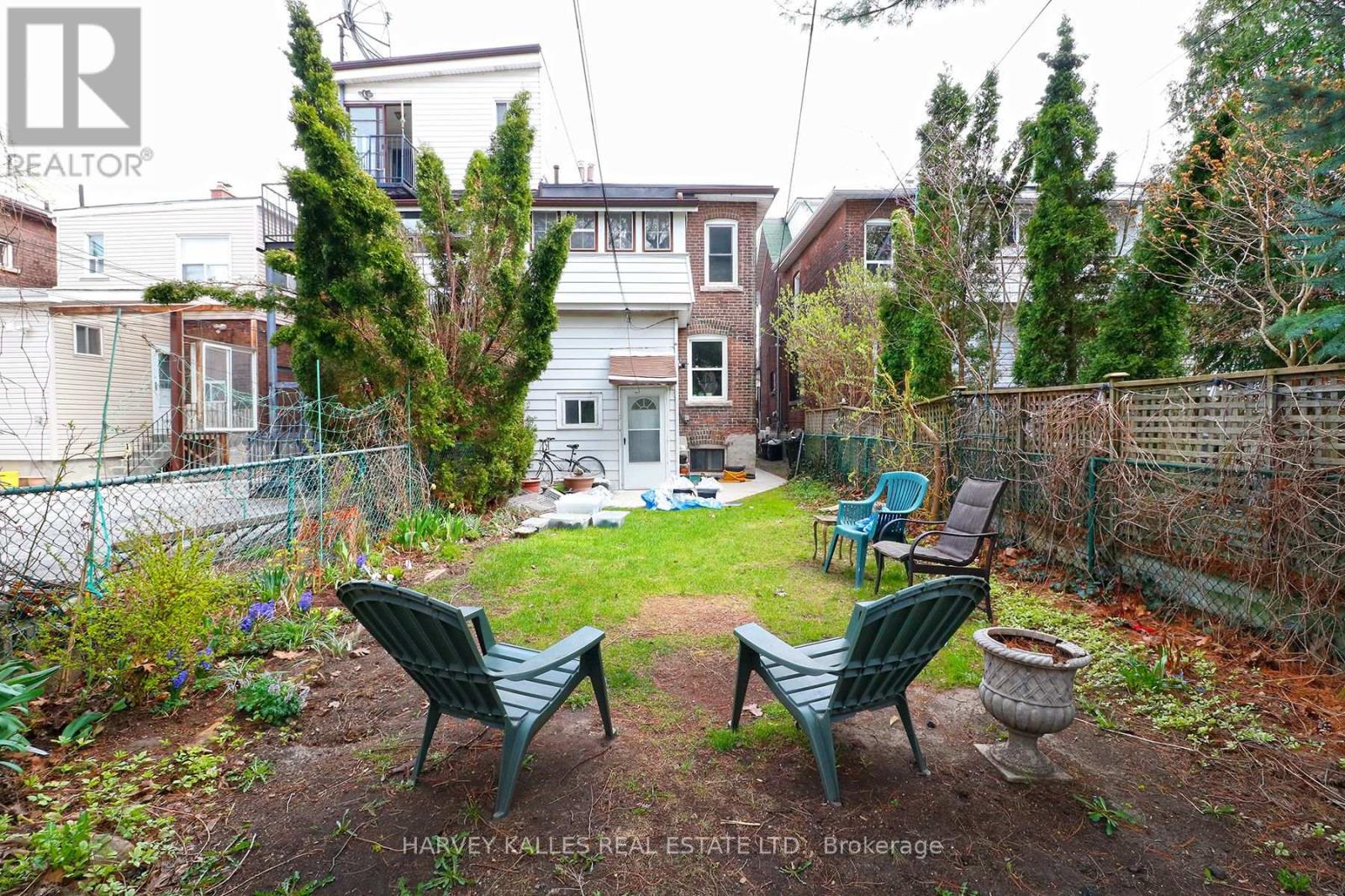 BASEMENT - 156 GILLARD AVENUE