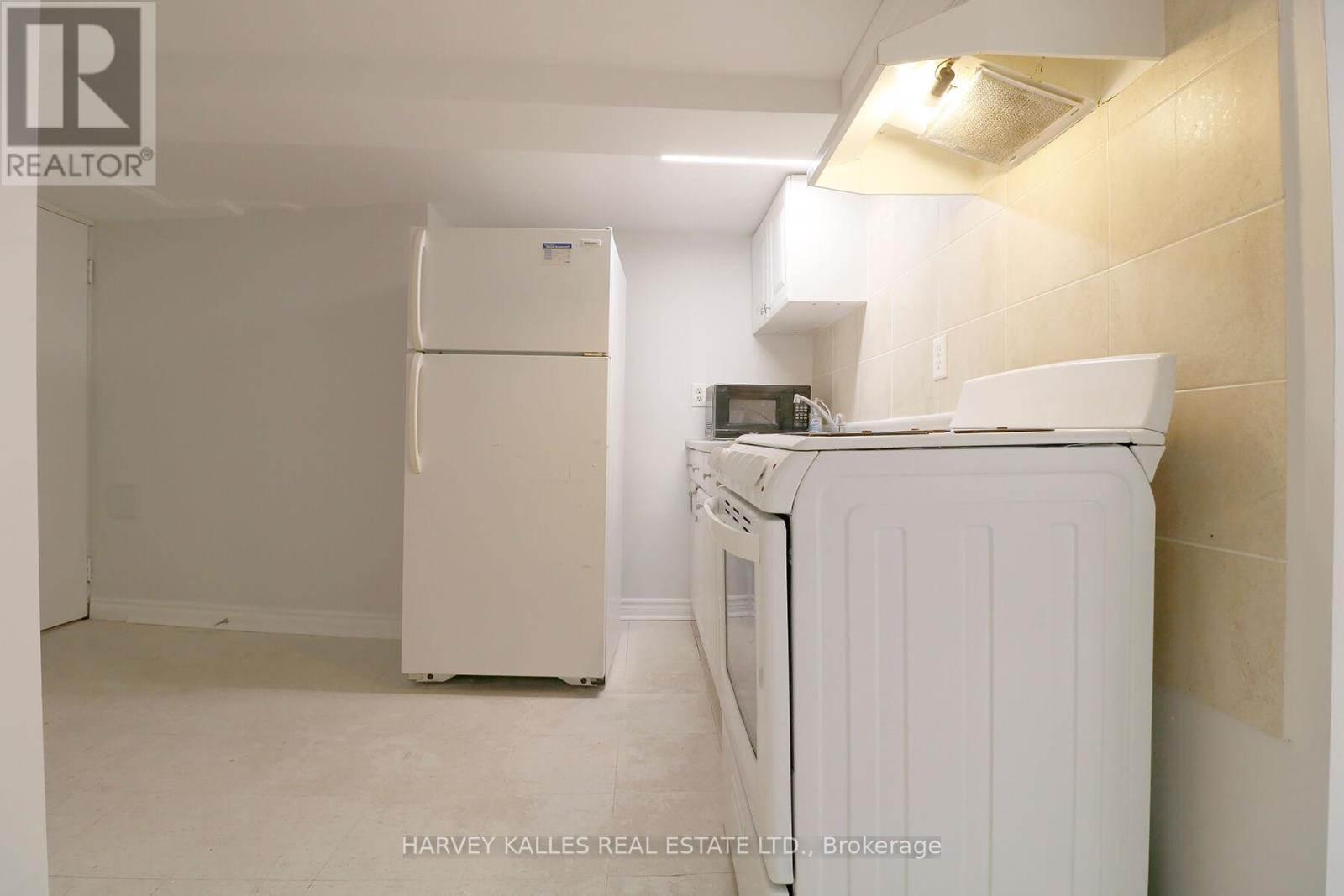 BASEMENT - 156 GILLARD AVENUE