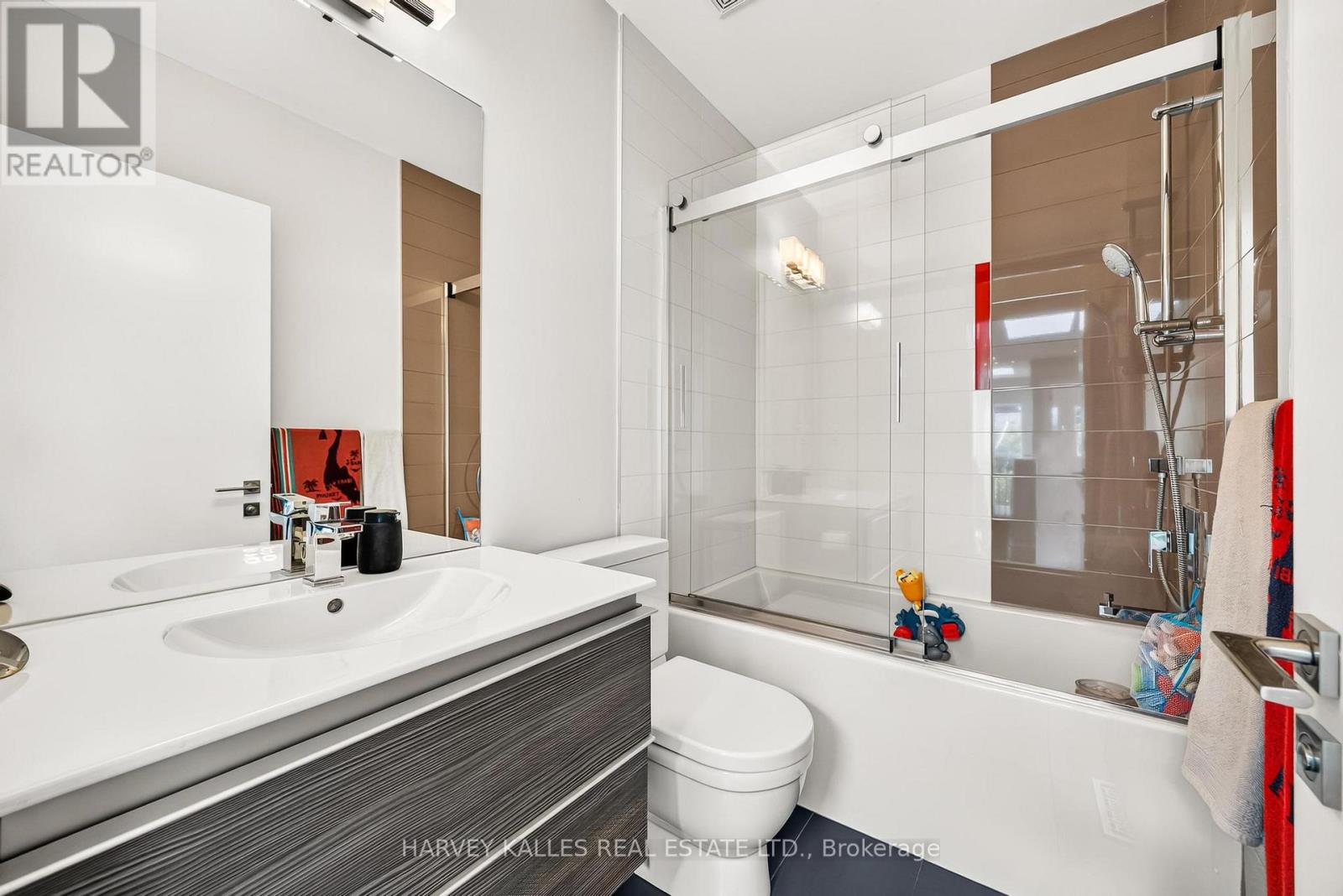 235 CEDARVALE AVENUE